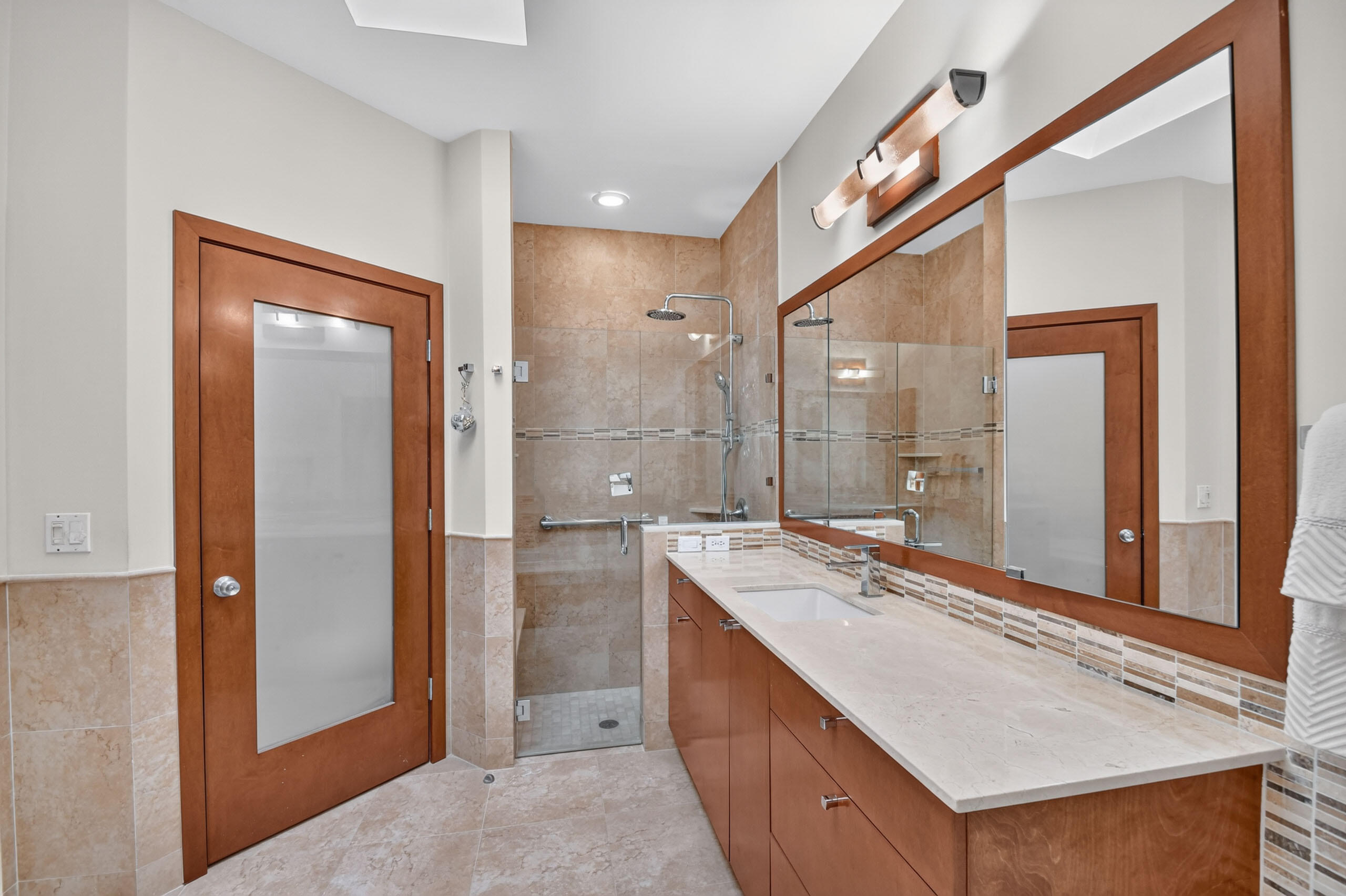 4758 Carlton Golf Drive Property Photo 29