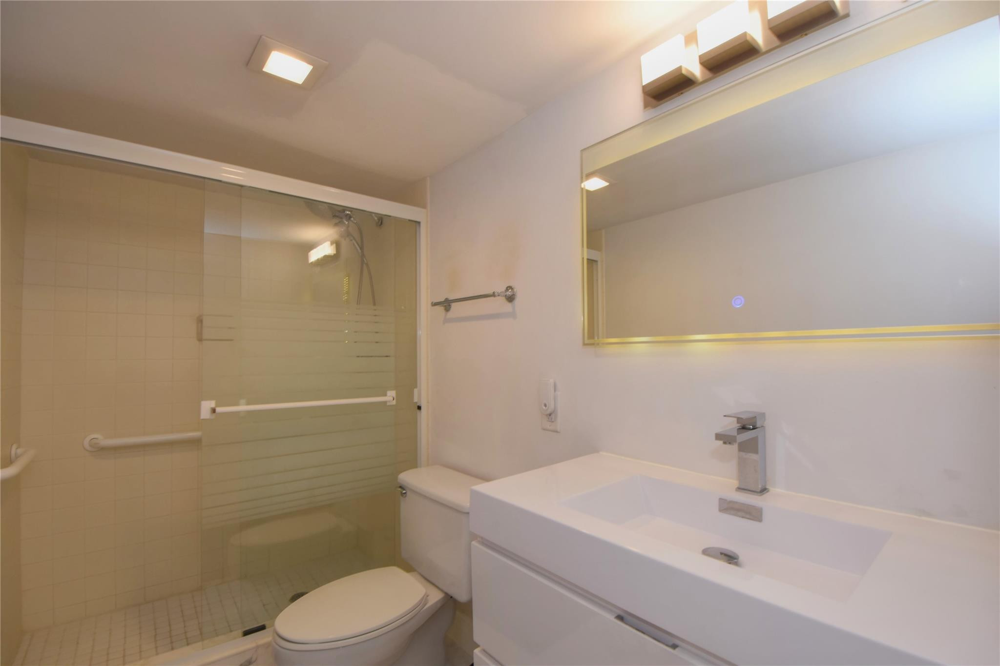 1012 N Ocean Boulevard 802 Property Photo 37