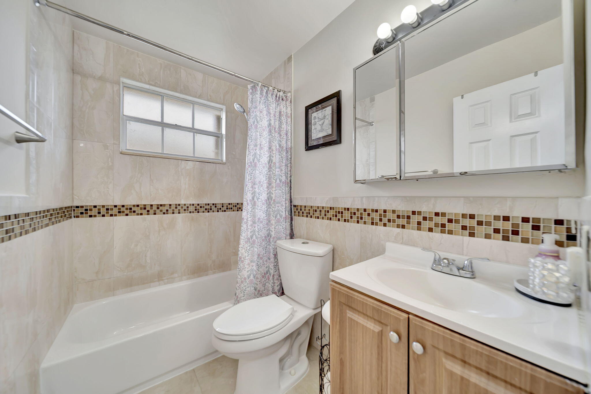 5456 Nw 44th Way Property Photo 35