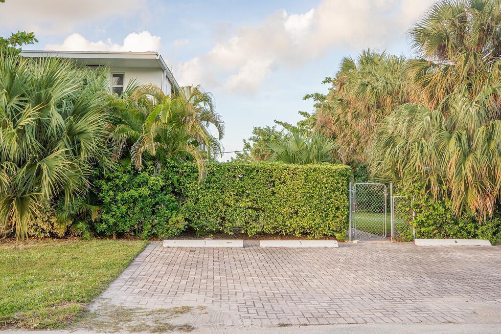 231 Bamboo Road 4 Property Photo 15