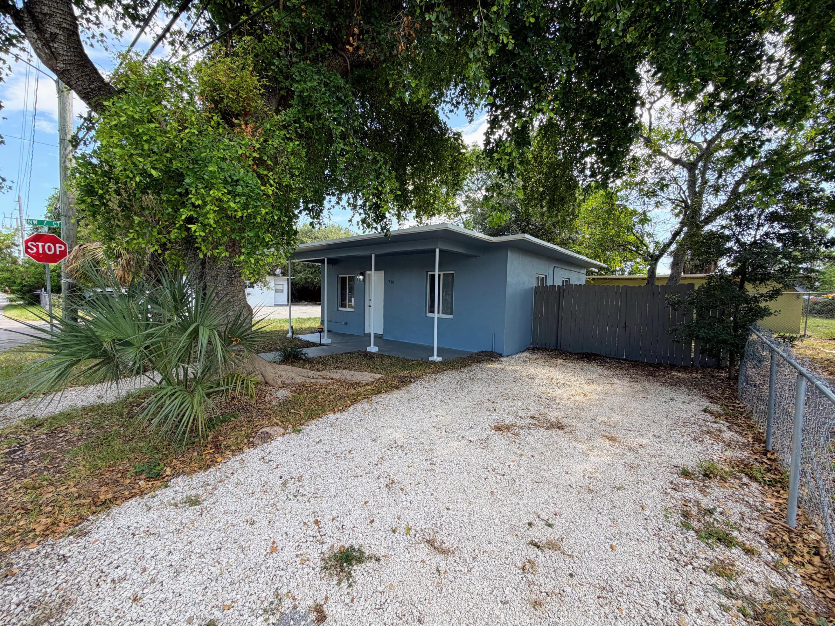 716 Nw 17th Avenue Property Photo 32