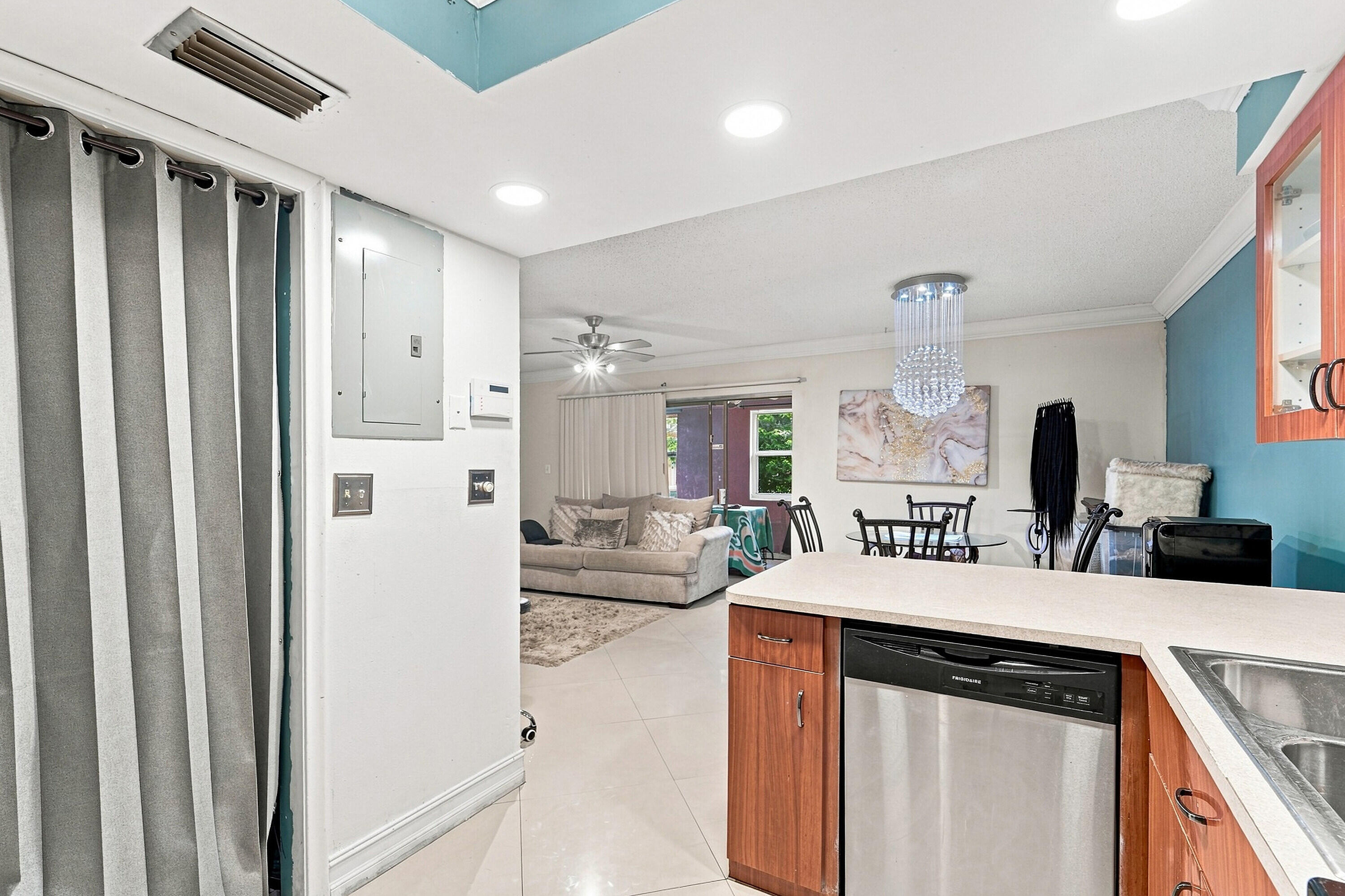 6 Spinning Wheel Lane Property Photo 19