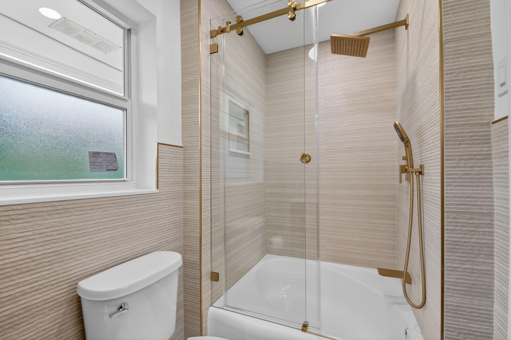 1221 Singer Drive Property Photo 20