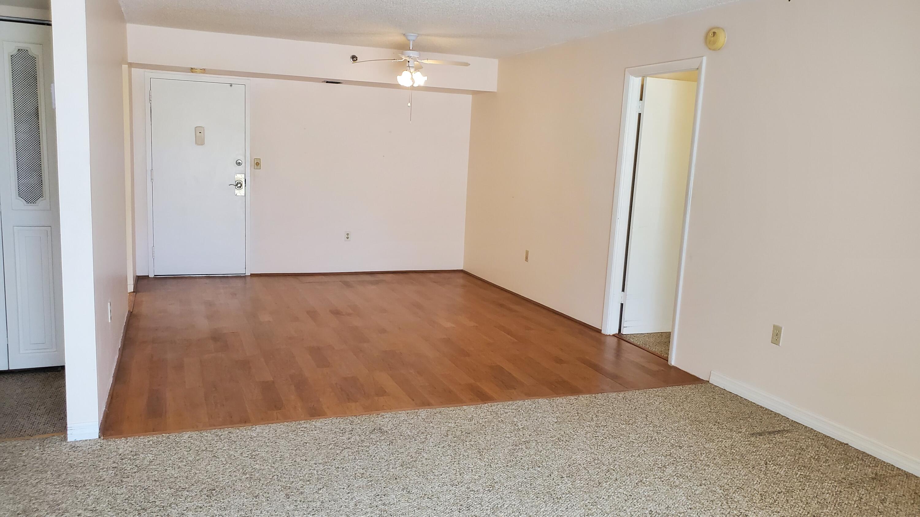 1000 St Charles Place Unit 215 Property Photo 6