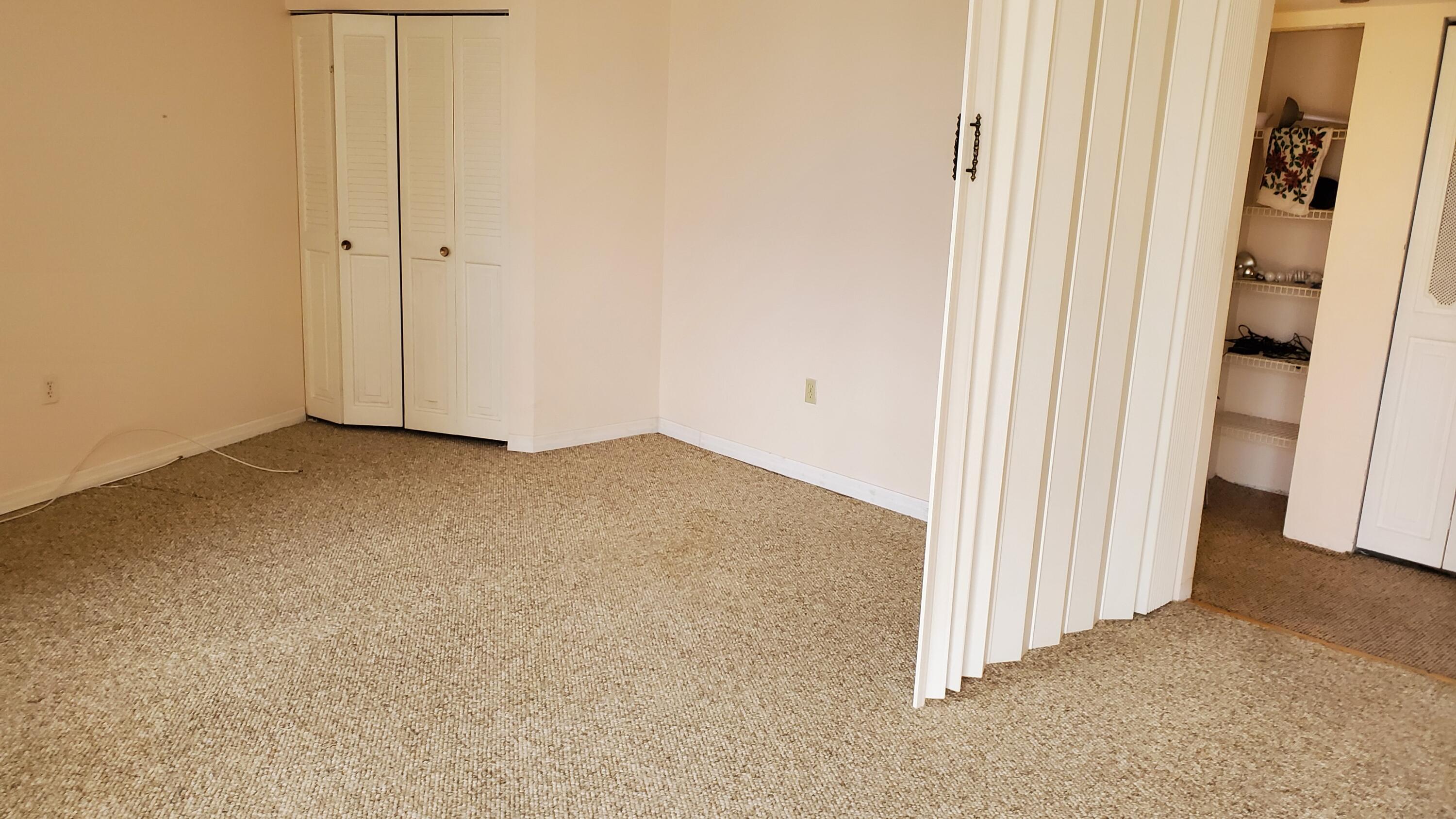 1000 St Charles Place Unit 215 Property Photo 8