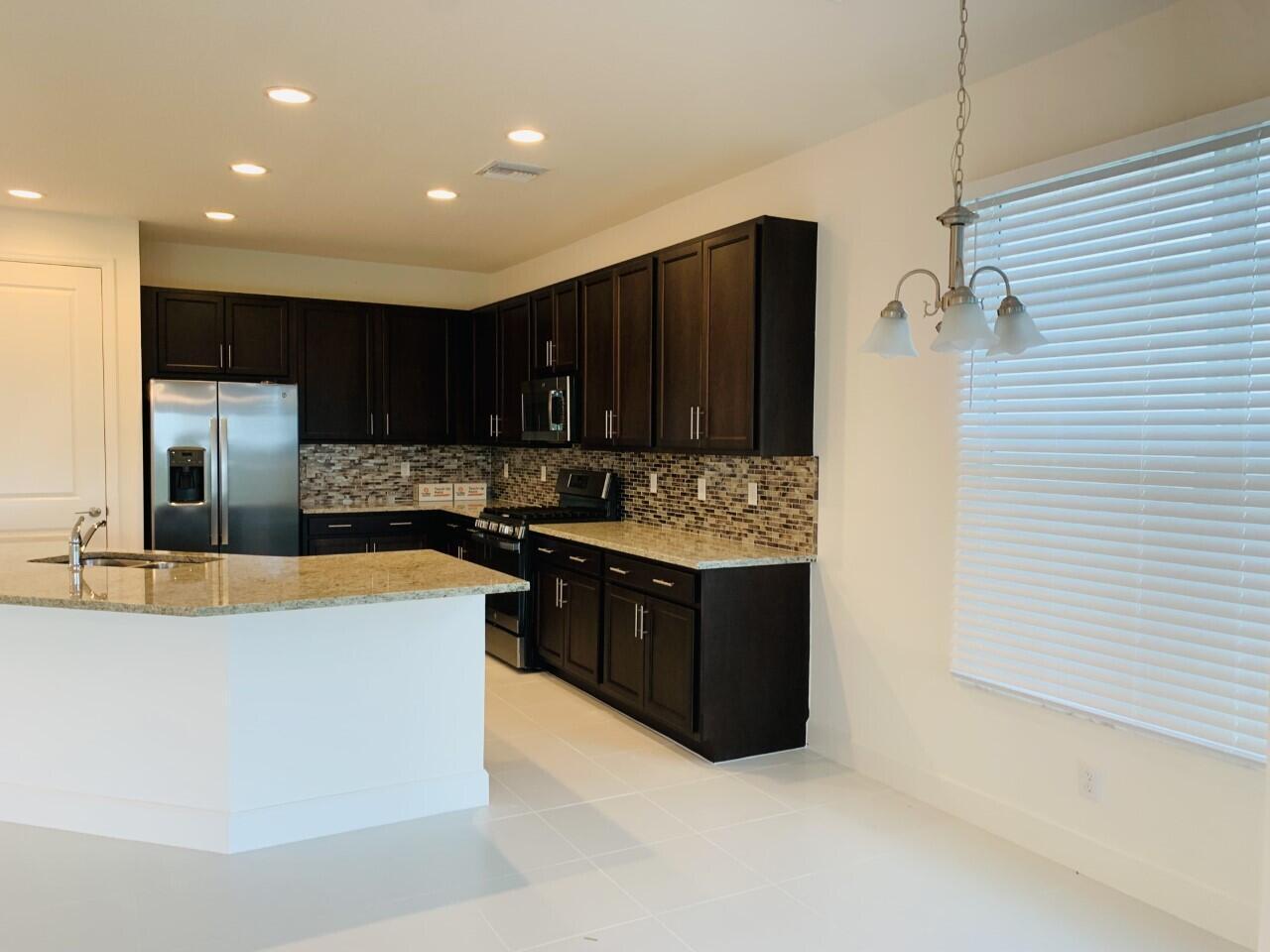 11933 Sw Poseidon Way Property Photo 6