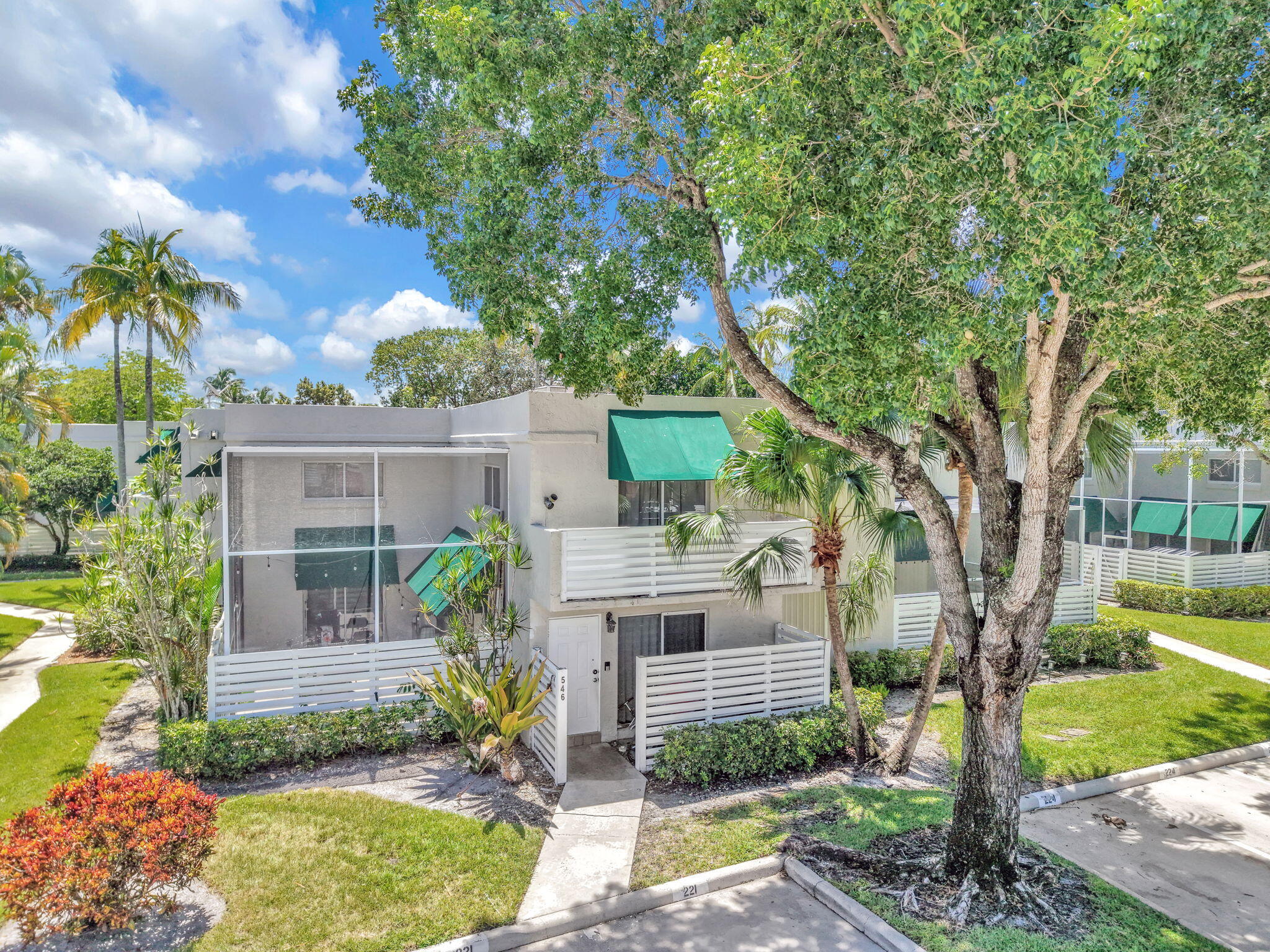 544 NW 98TH Avenue