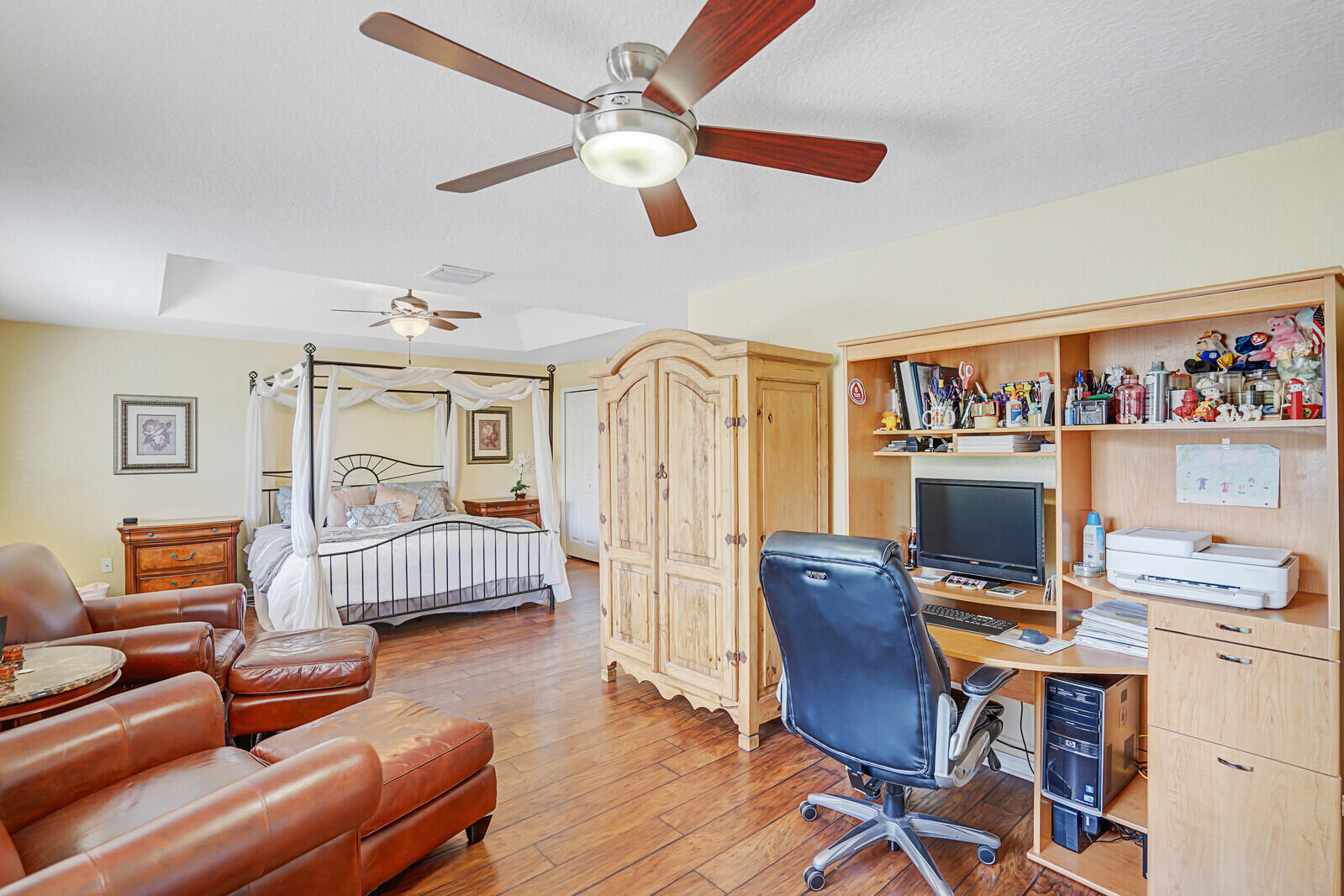 317 E Garden Cove Circle Property Photo 44