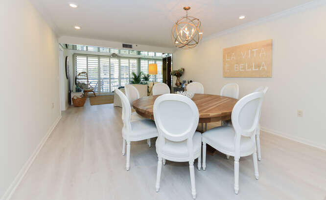 2301 Marina Isle Way 203 Property Photo 12