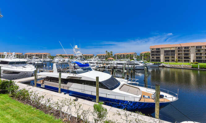 2301 Marina Isle Way 203 Property Photo 16