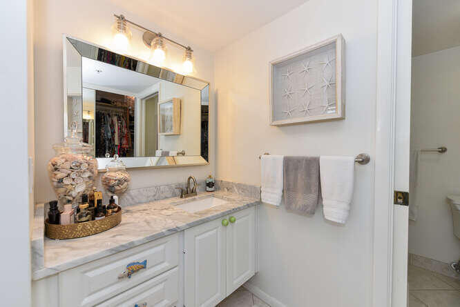 2301 Marina Isle Way 203 Property Photo 22