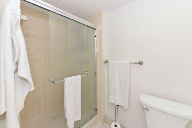 2301 Marina Isle Way 203 Property Photo 23