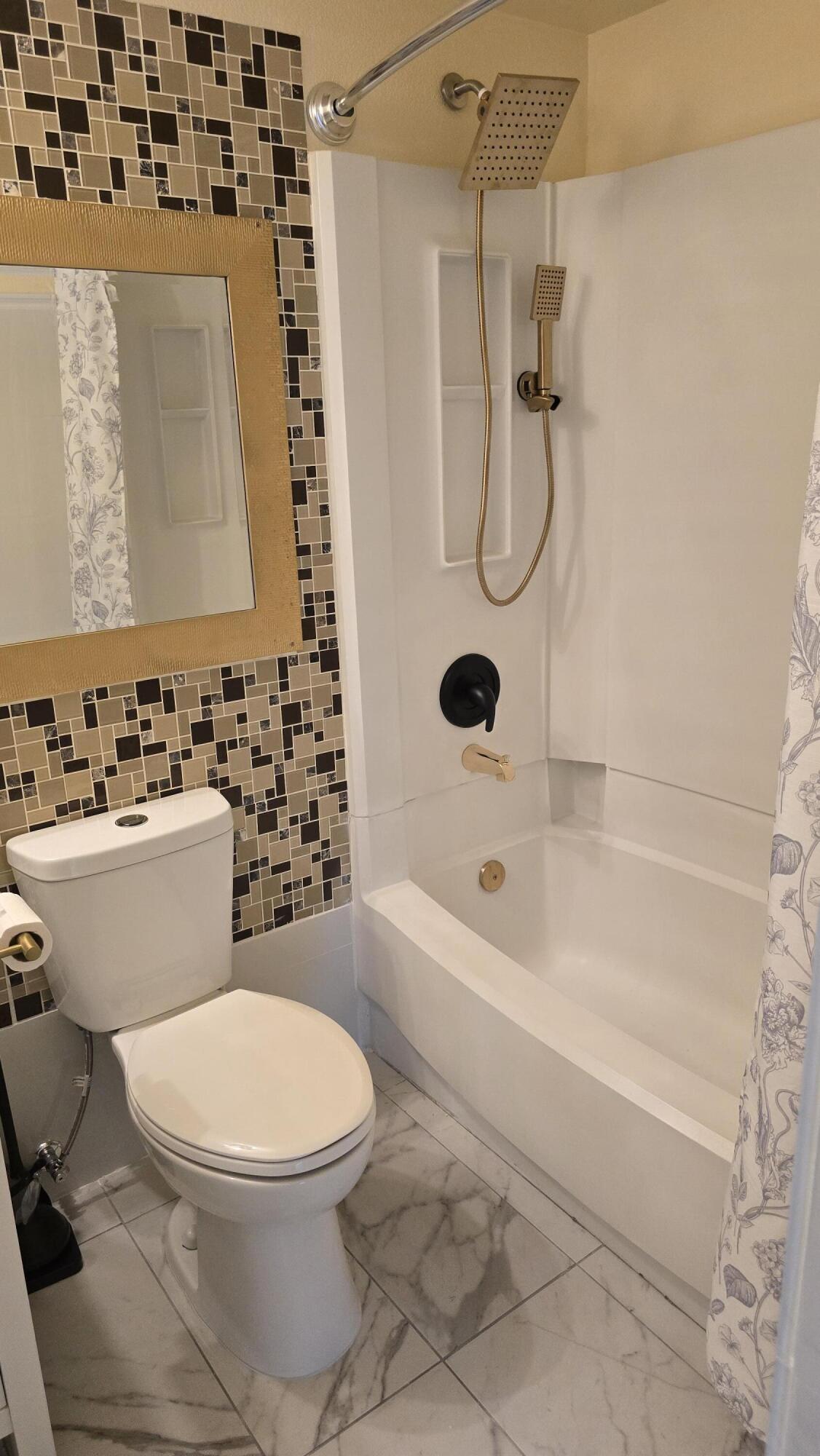 118 Cambridge Lane Property Photo 25
