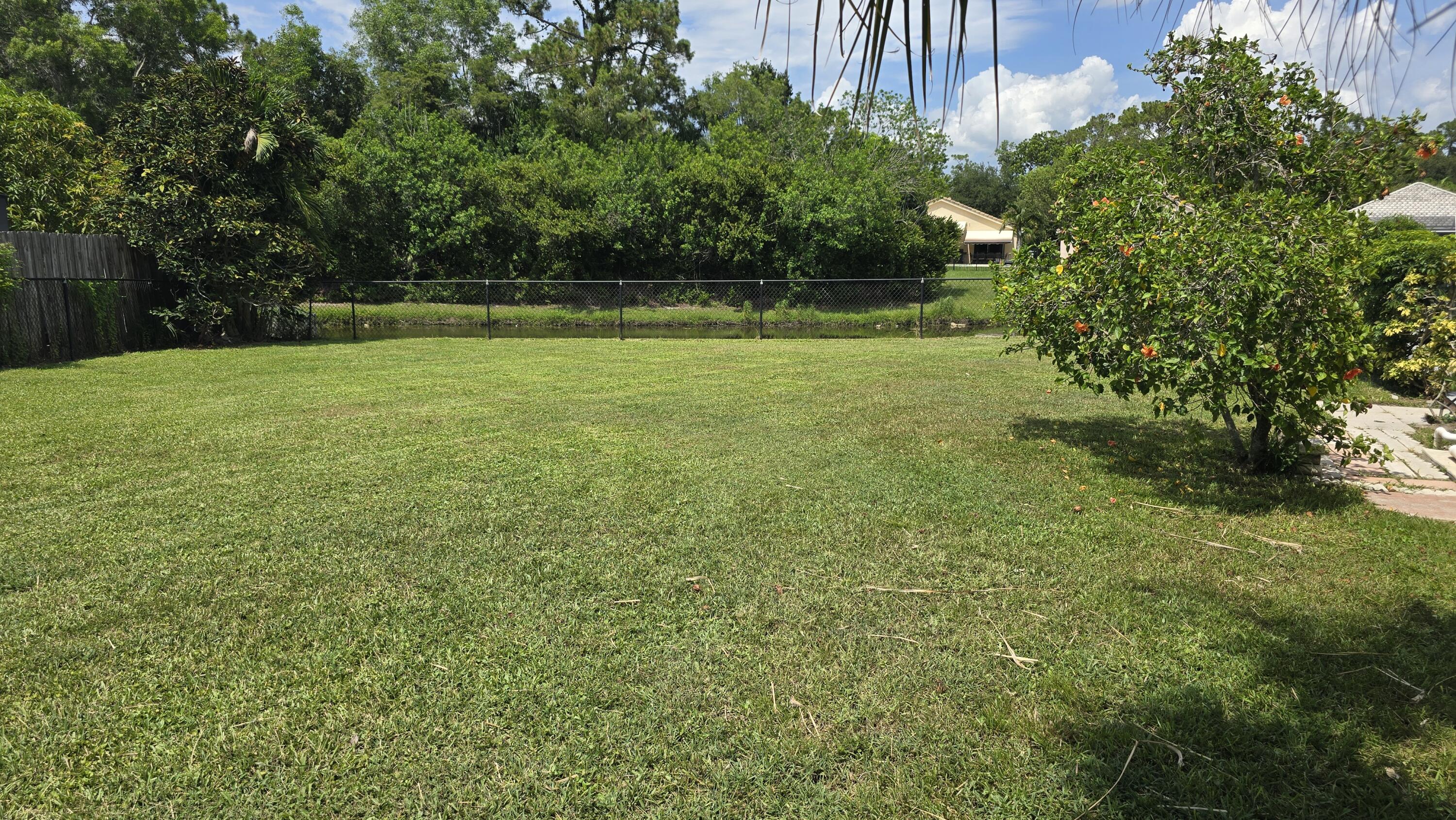 118 Cambridge Lane Property Photo 34