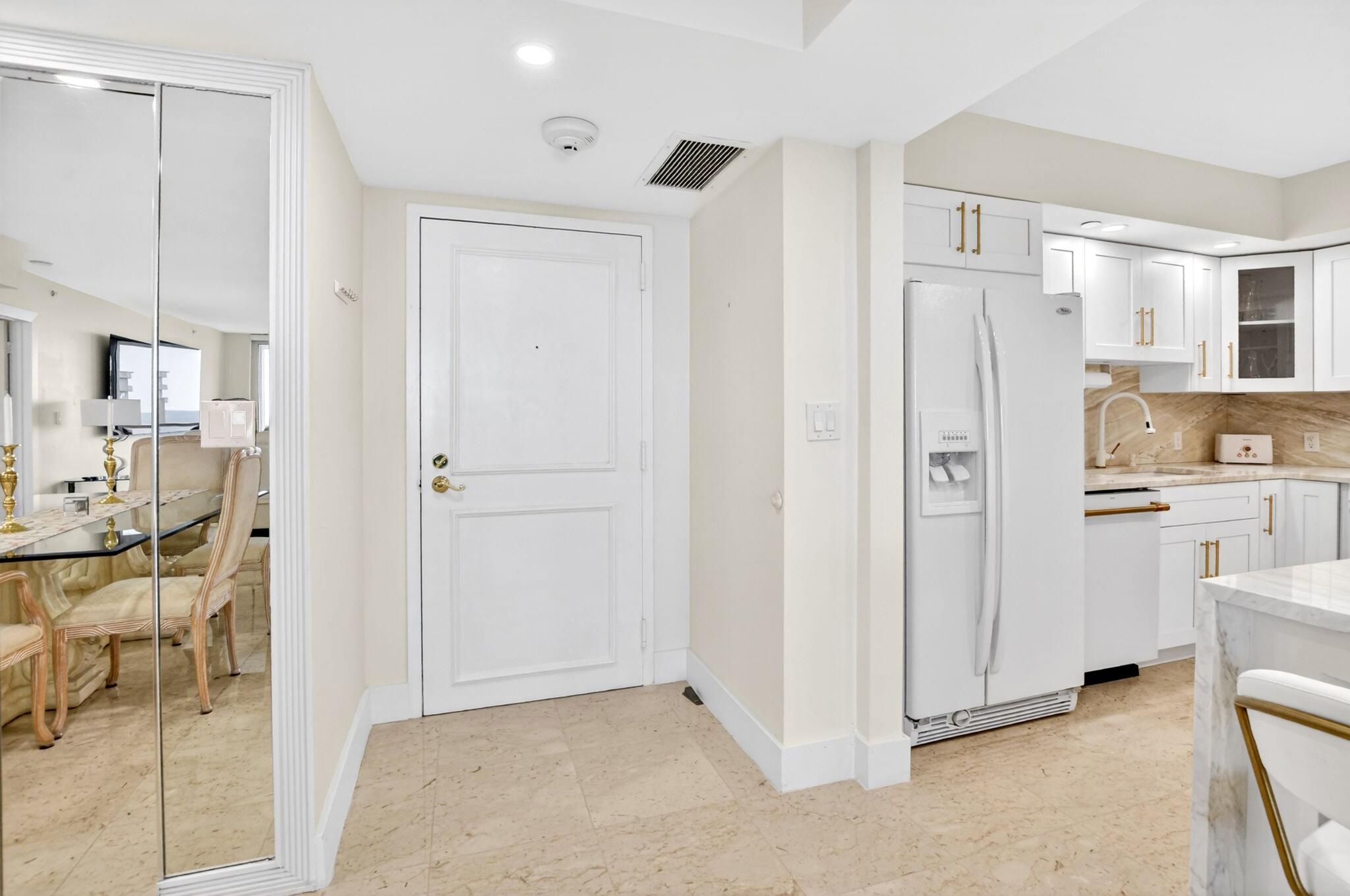 4101 N Ocean Boulevard D-1605 Property Photo 20