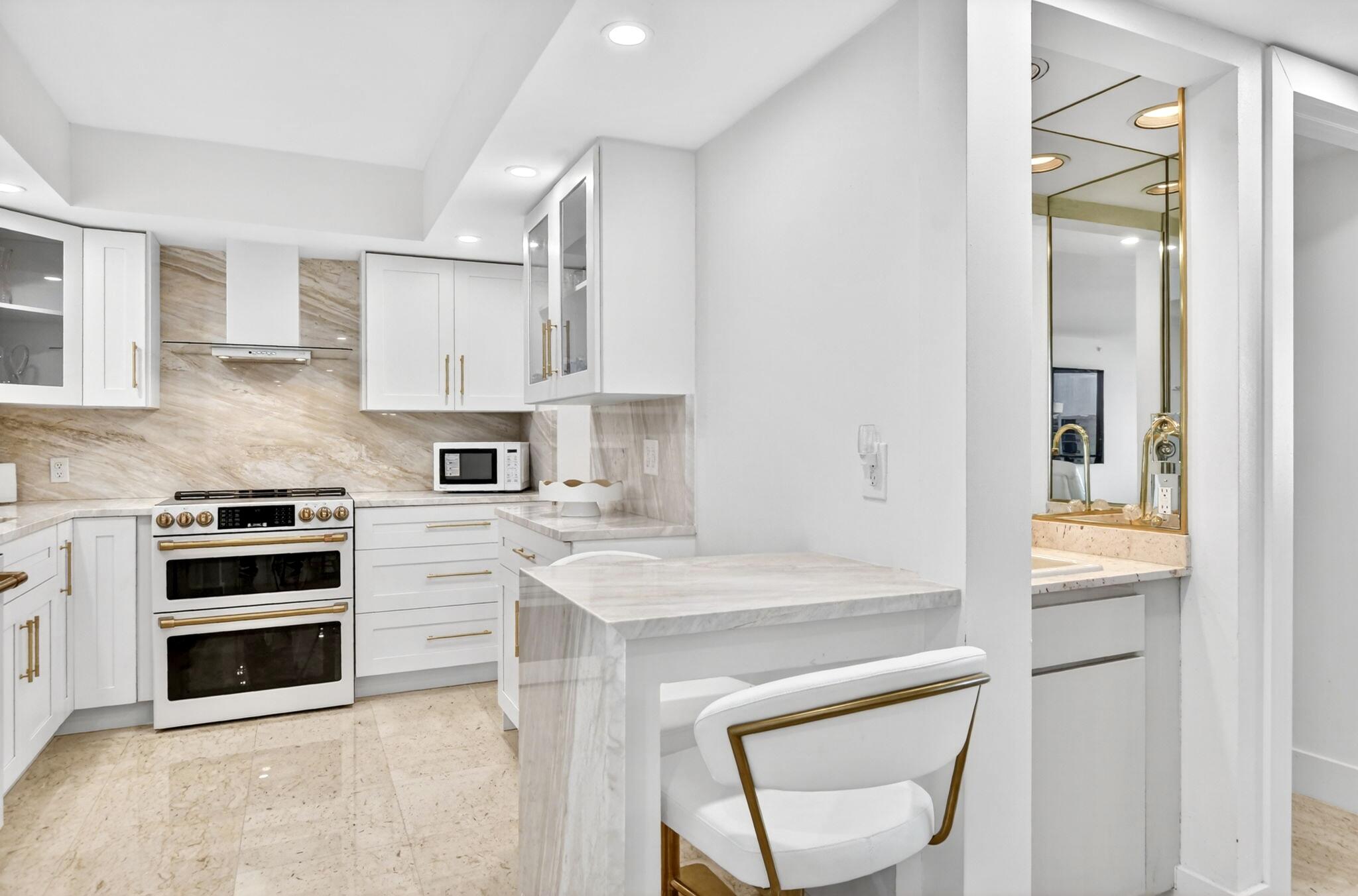 4101 N Ocean Boulevard D-1605 Property Photo 26