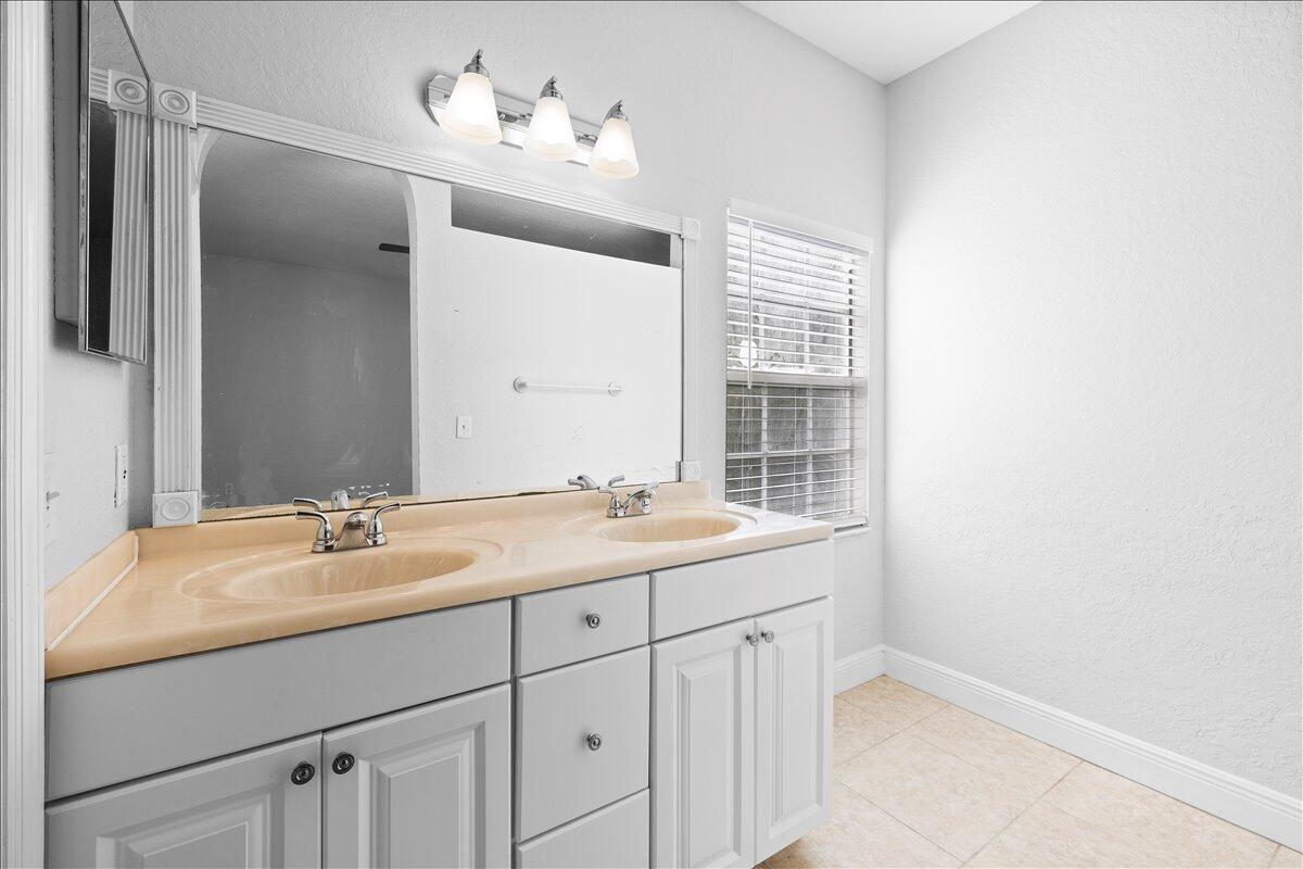 2385 Sw Neal Road Property Photo 19