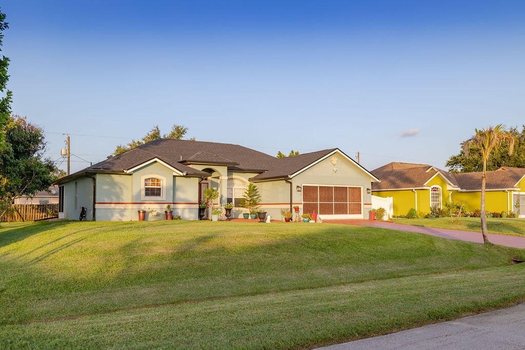 1871 Sw Monterrey Lane Property Photo 45