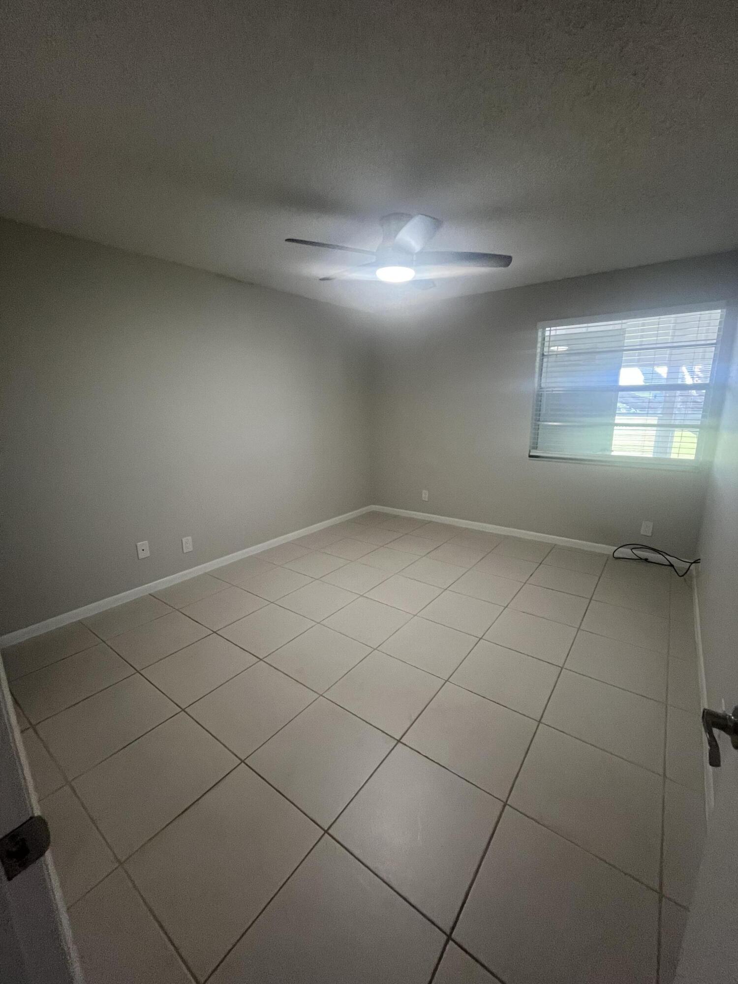 93 Normandy B Property Photo 10