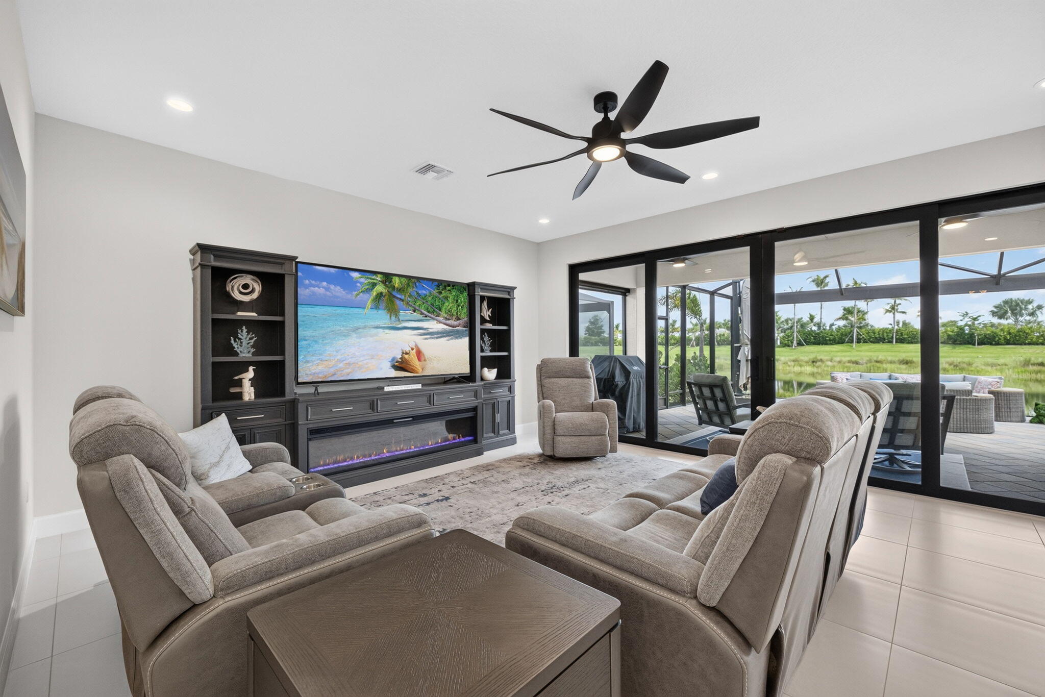 12445 Sw High Tide Road Property Photo 14
