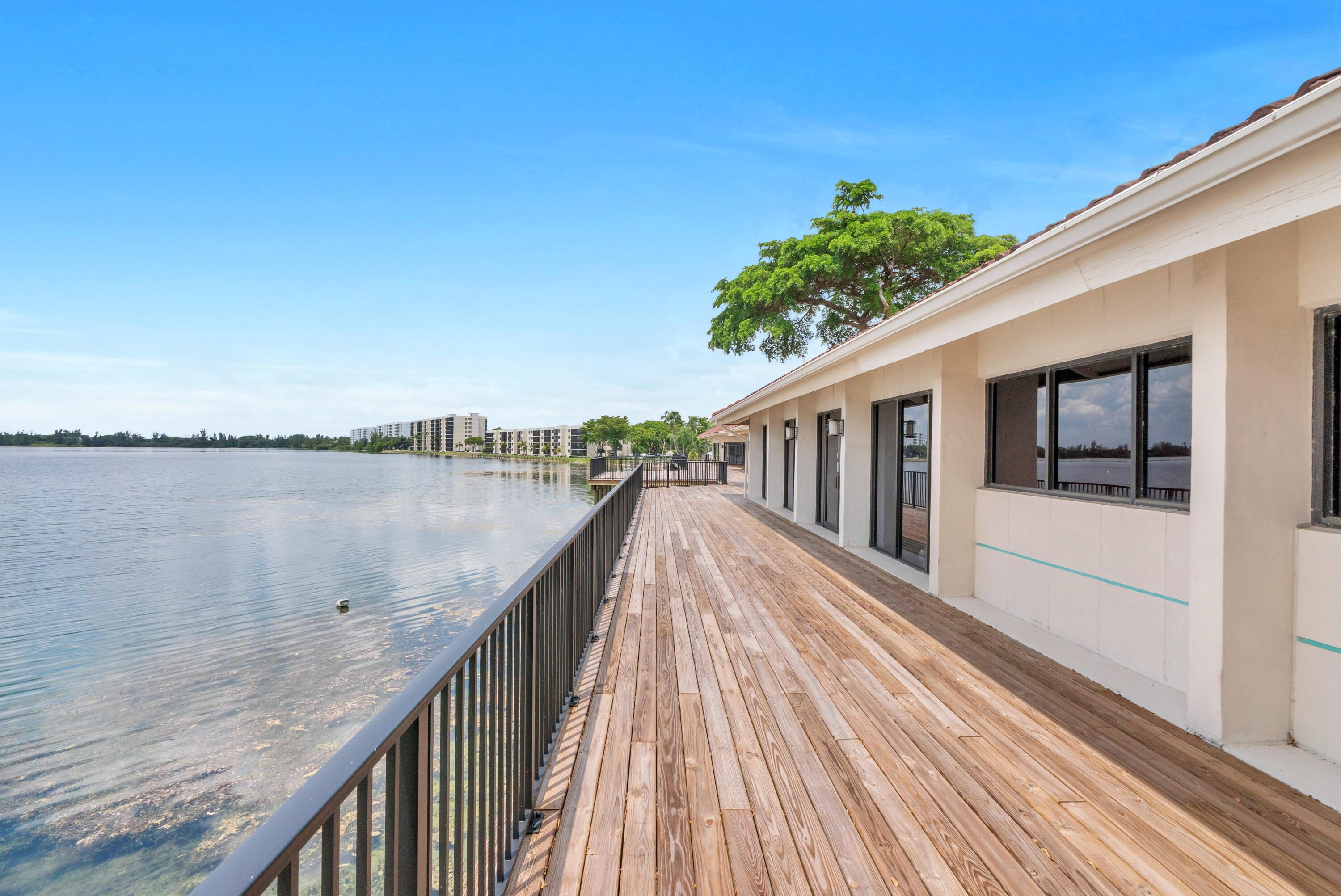 116 Lake Emerald Drive 101 Property Photo 29