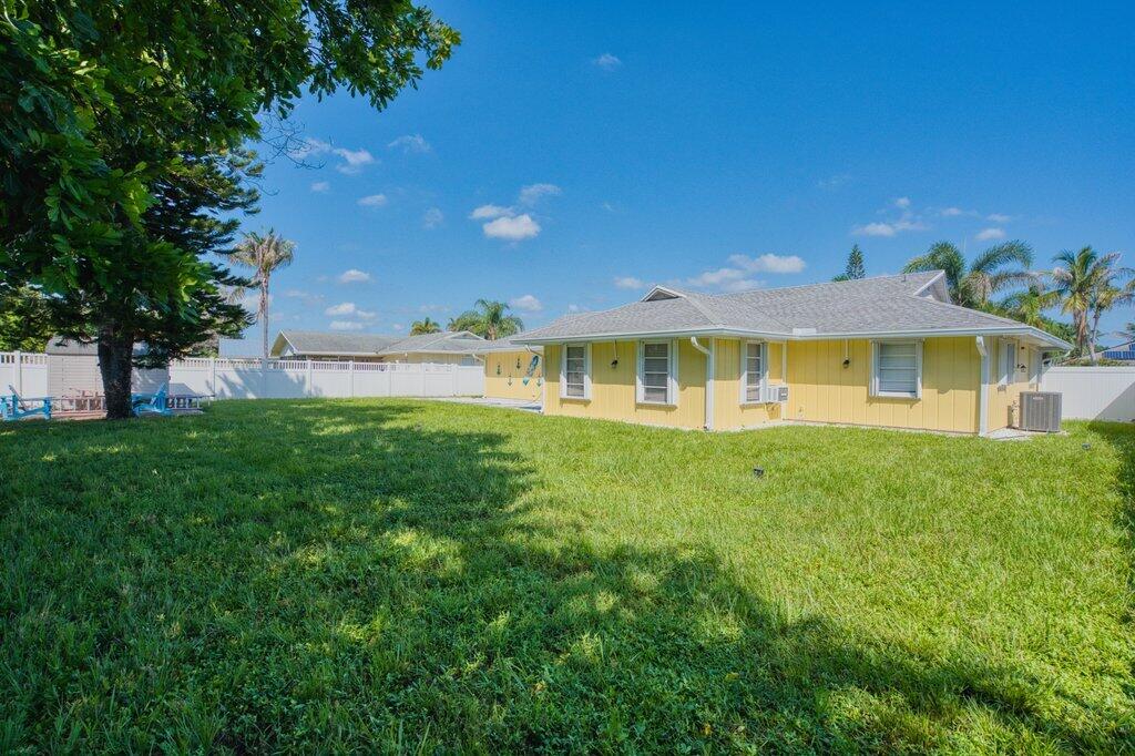 888 Ne Maranta Terrado Property Photo 10