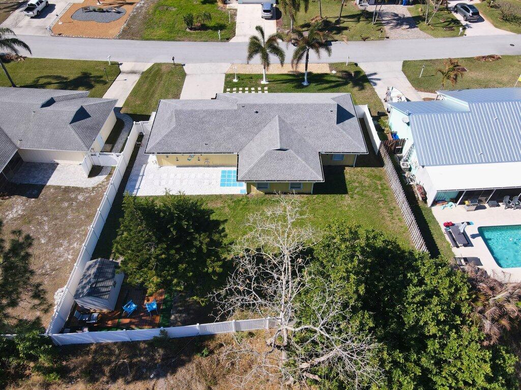 888 Ne Maranta Terrado Property Photo 13