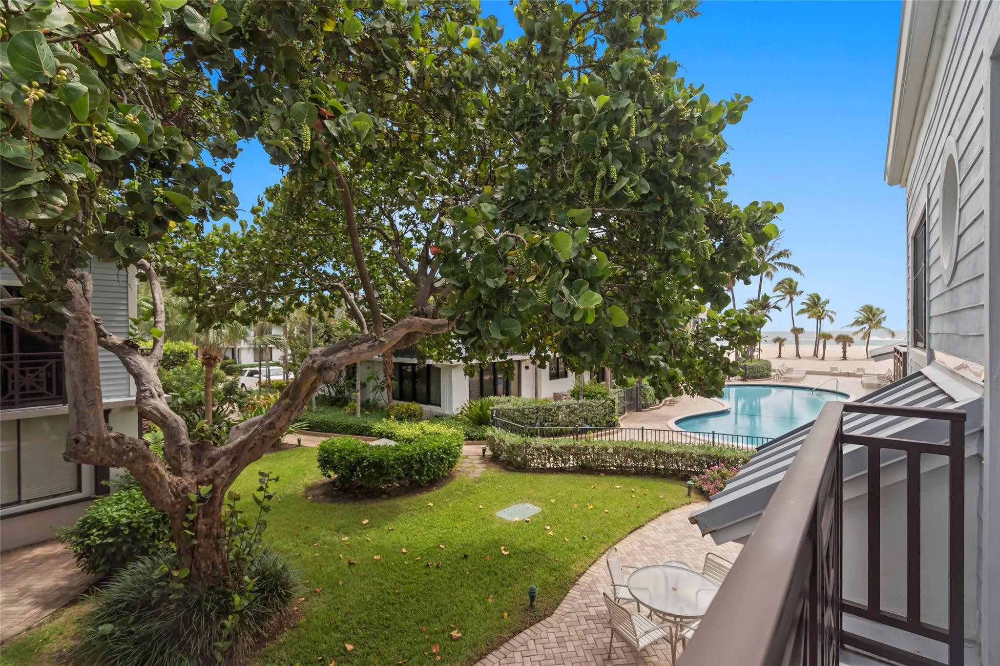1630 S Ocean Lane 235 Property Photo 12