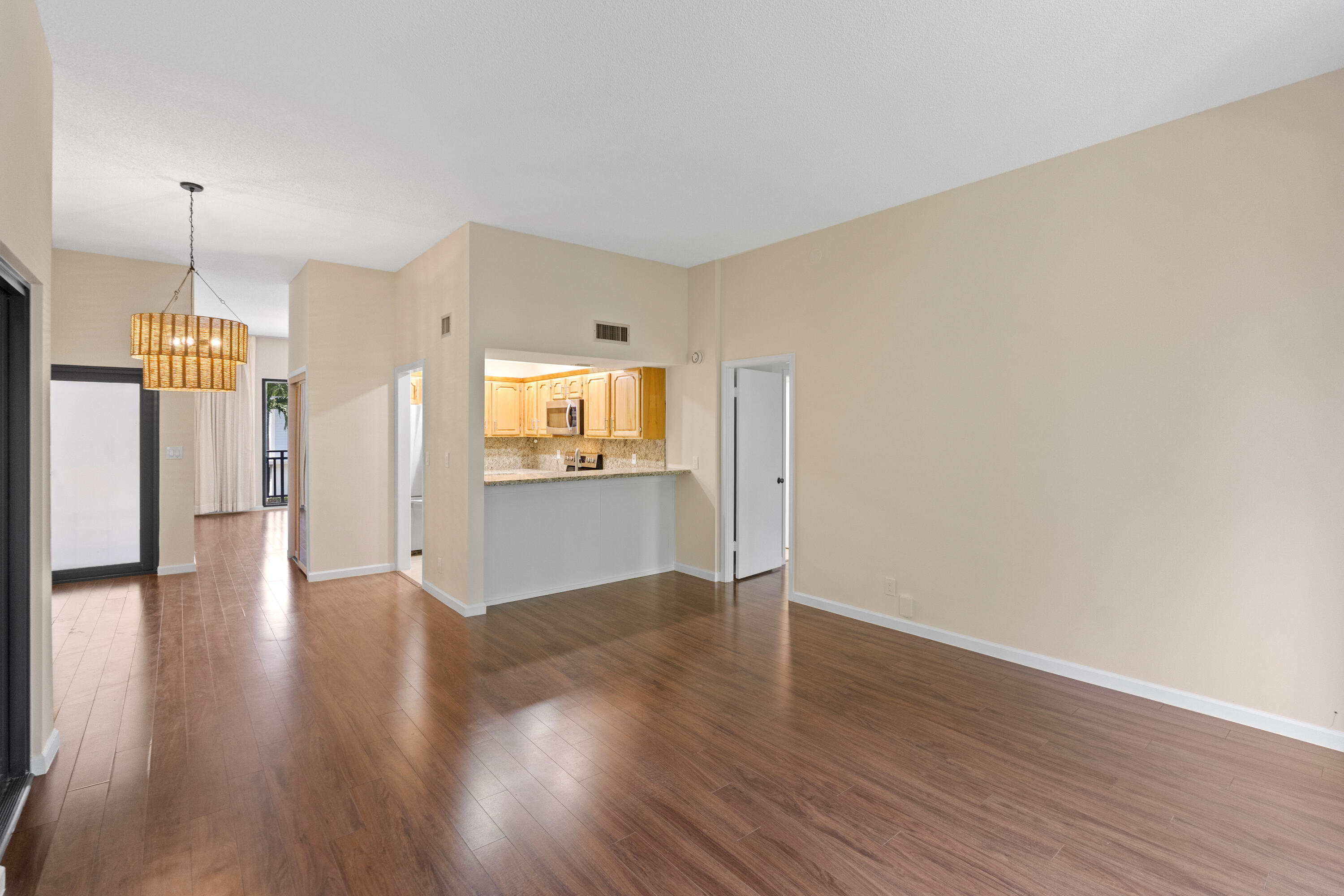 1630 S Ocean Lane 235 Property Photo 15