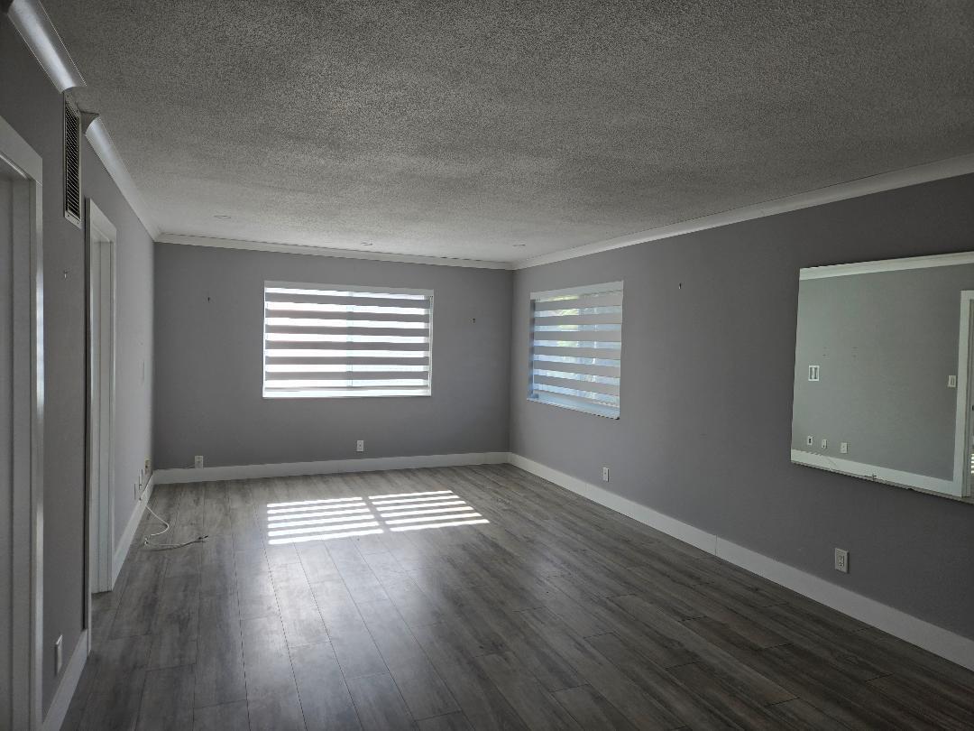 669 W Oakland Park Boulevard W 205b Property Photo 4