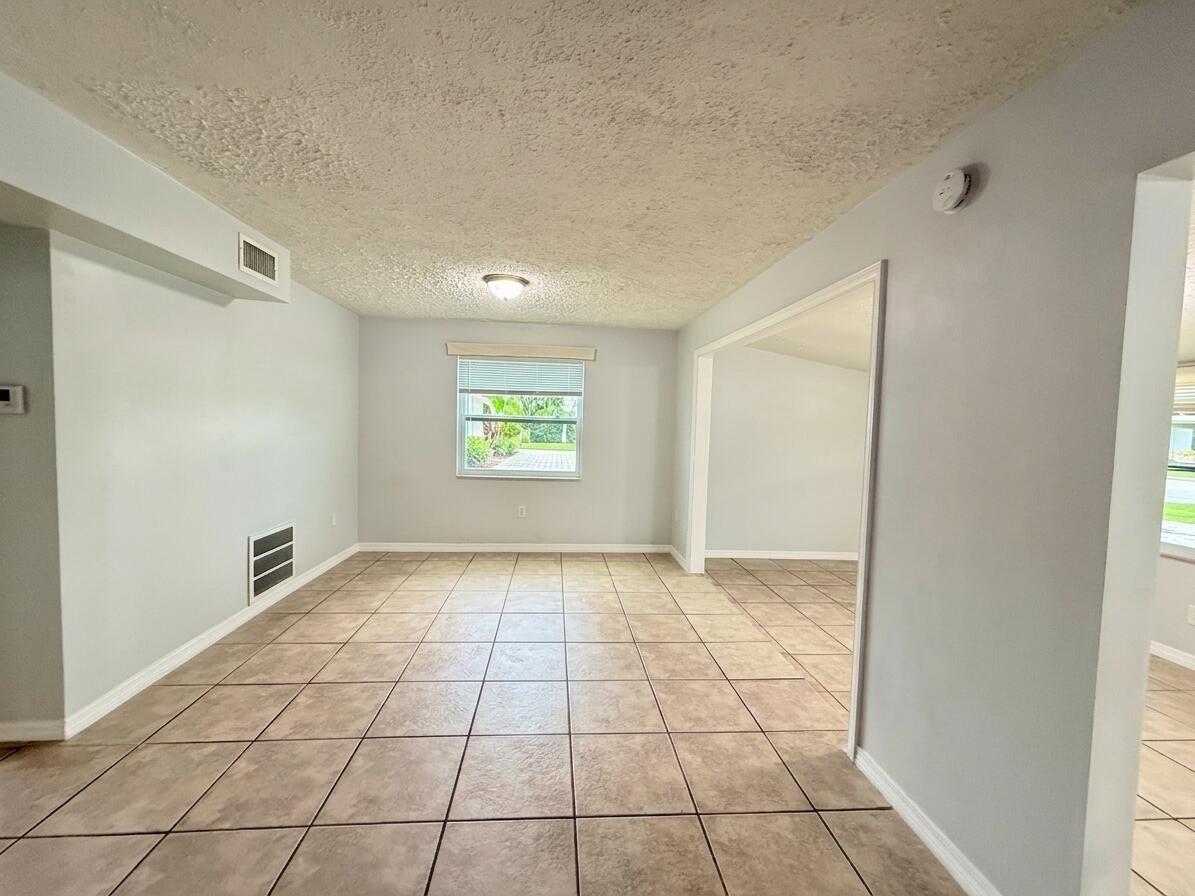 1480 6th Avenue Property Photo 3