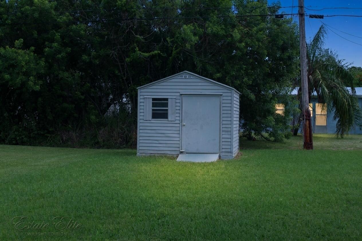 1480 6th Avenue Property Photo 6