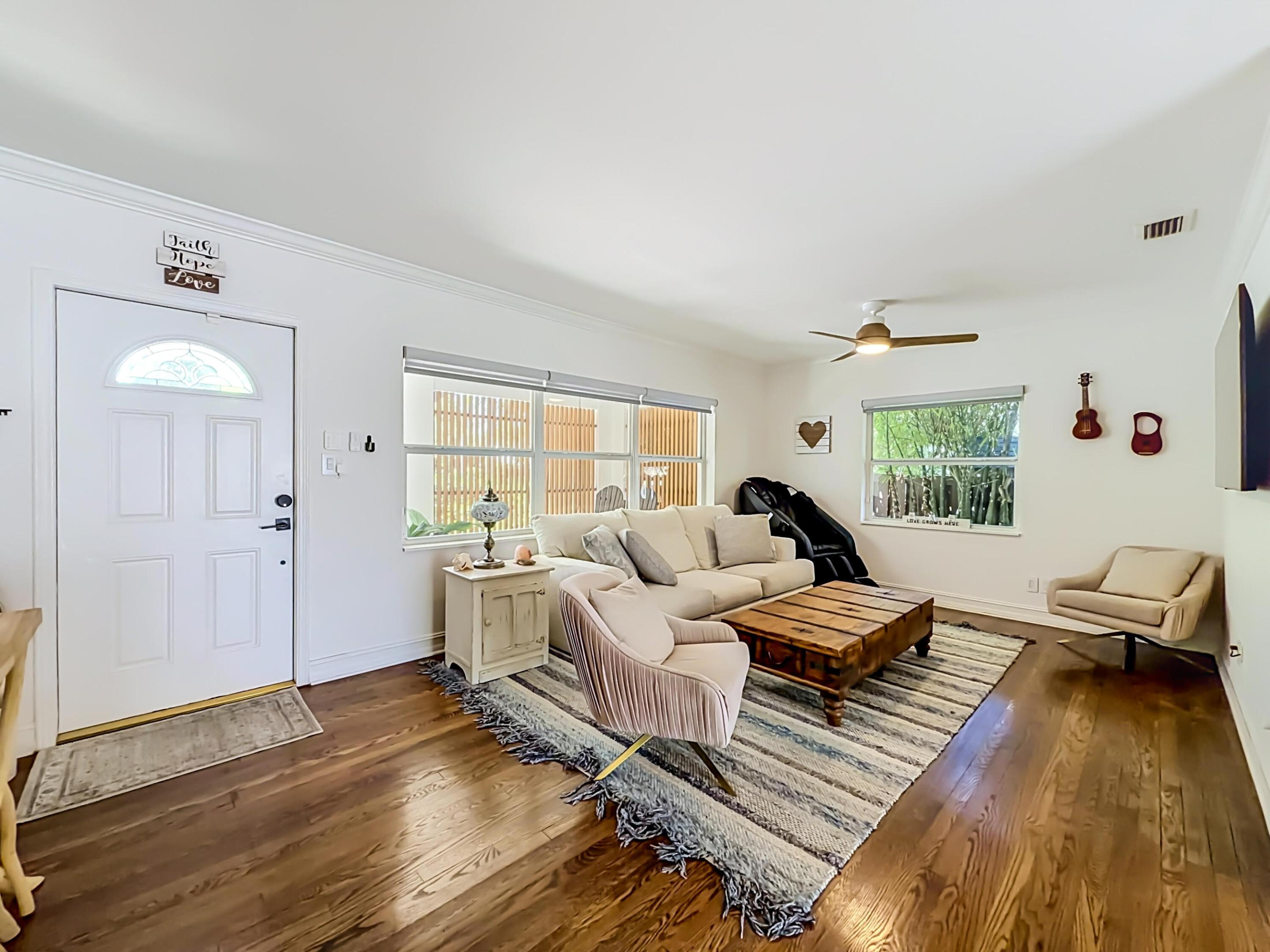 1519 Washington Street Property Photo 6