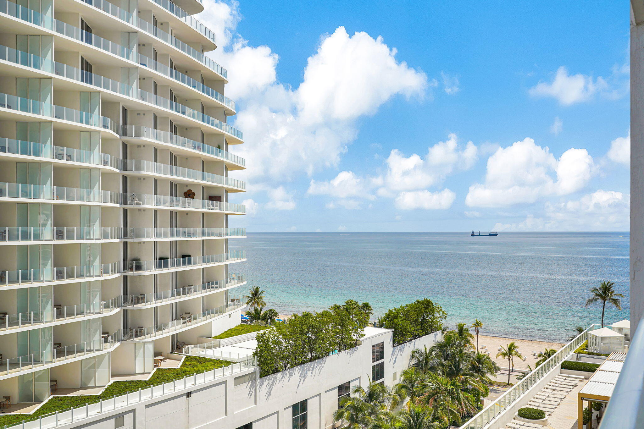 505 N FORT LAUDERDALE BEACH Boulevard 1004 Property Photo 1