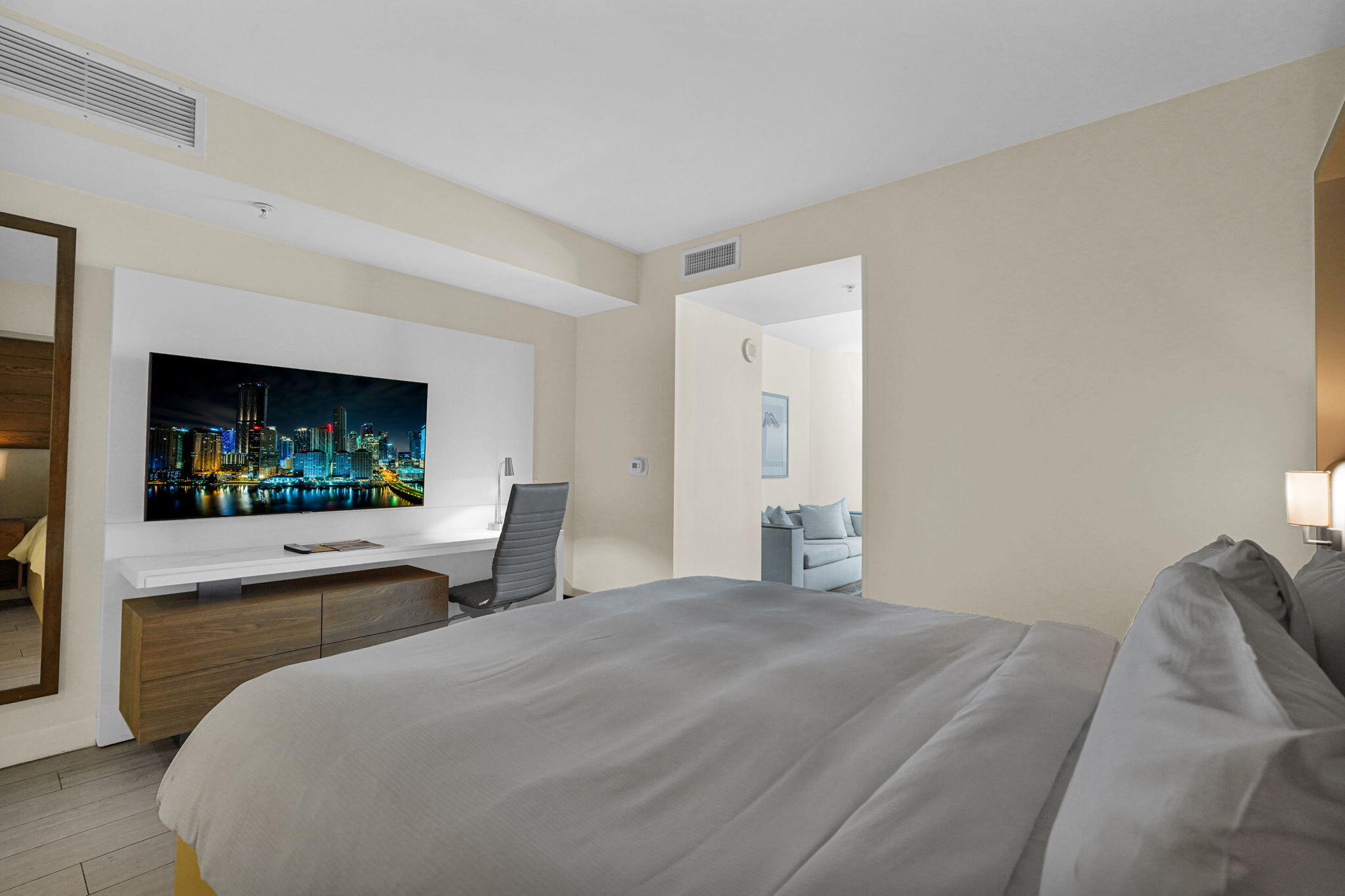 505 N Fort Lauderdale Beach Boulevard 1004 Property Photo 12