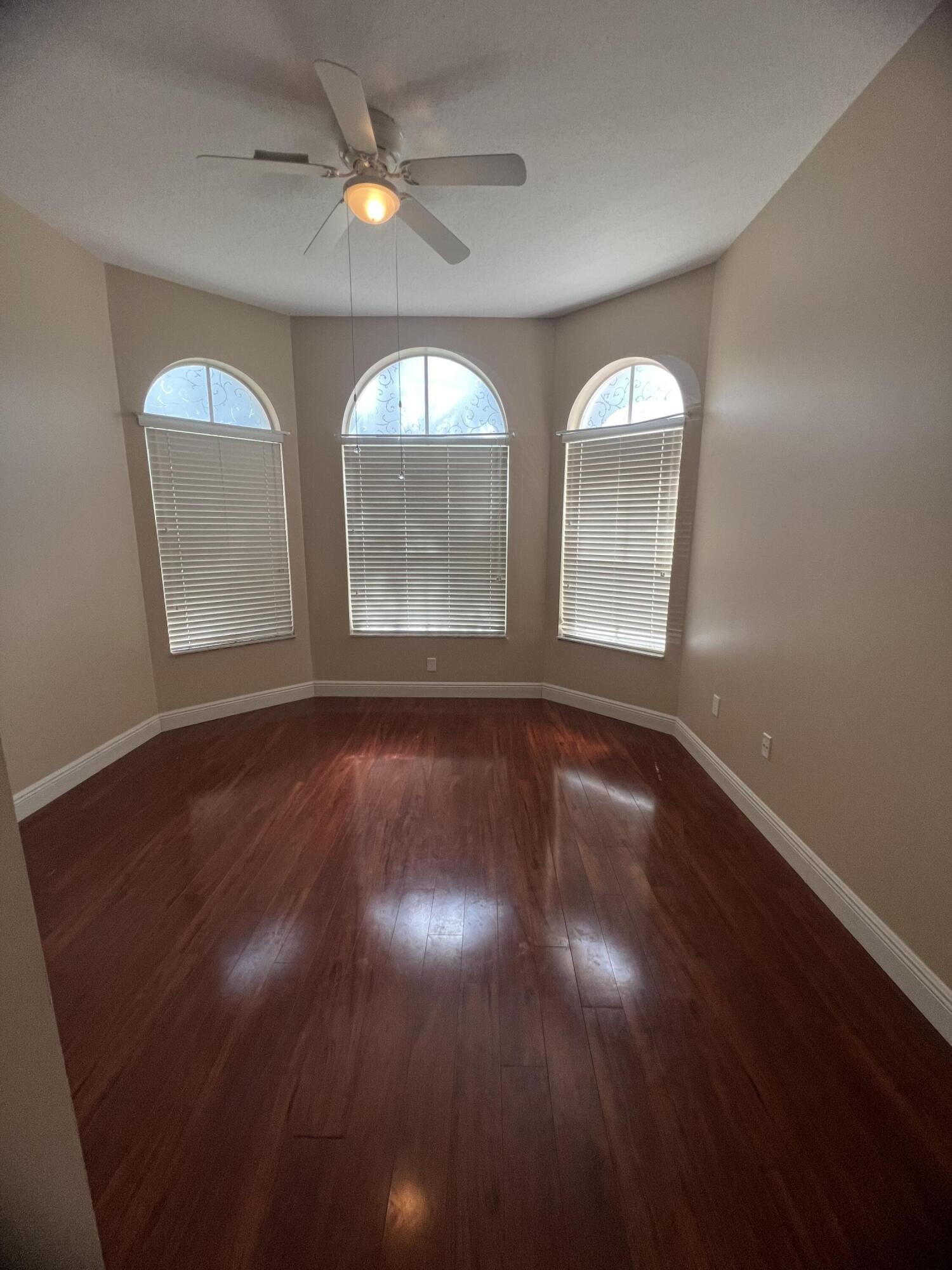 2621 Danforth Terrace Property Photo 17