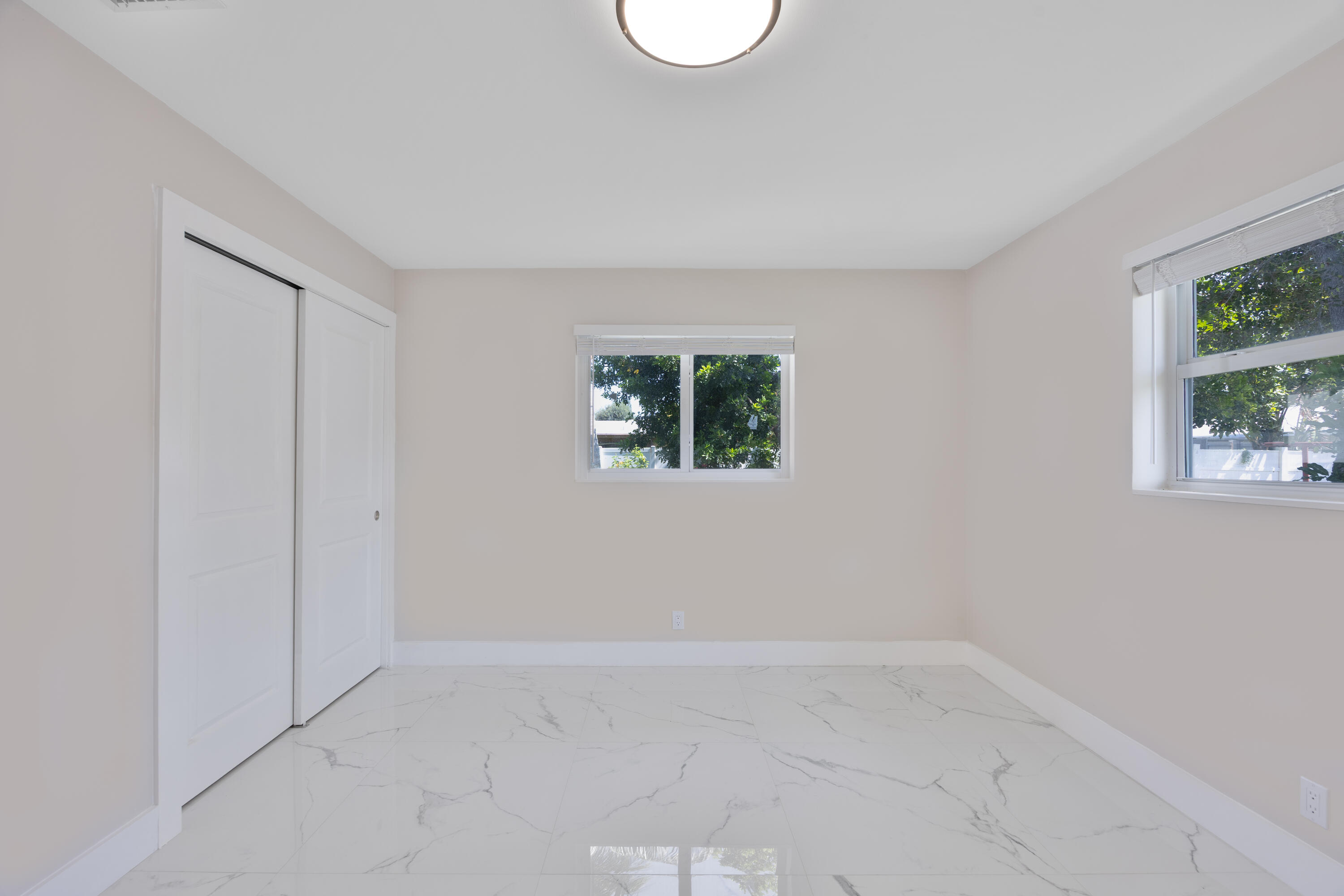 215 Evergreen Drive Property Photo 32