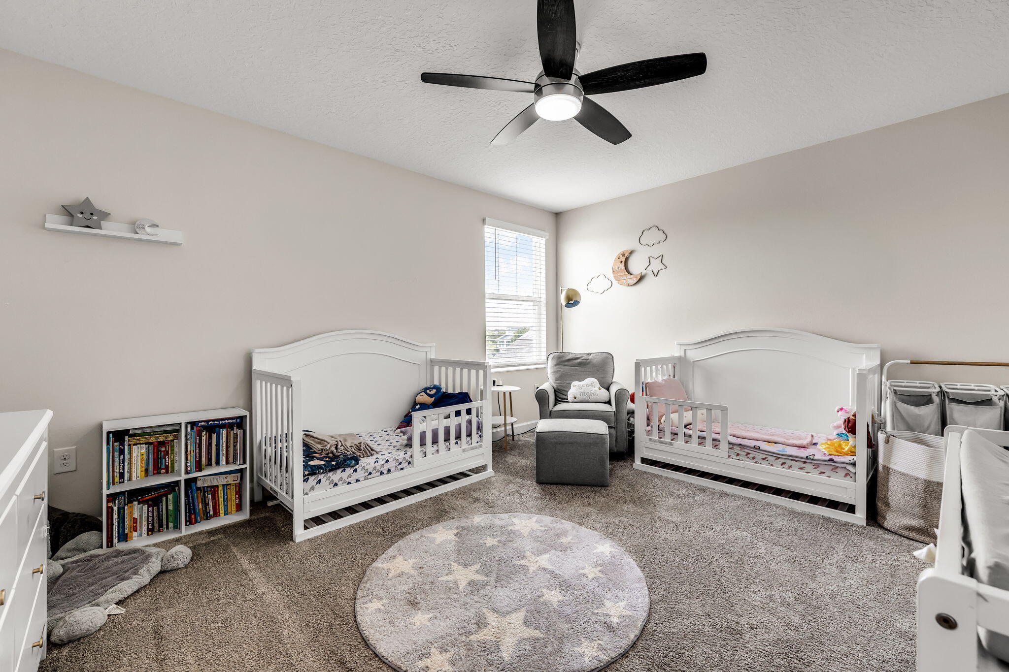 12175 Imaginary Way Property Photo 23