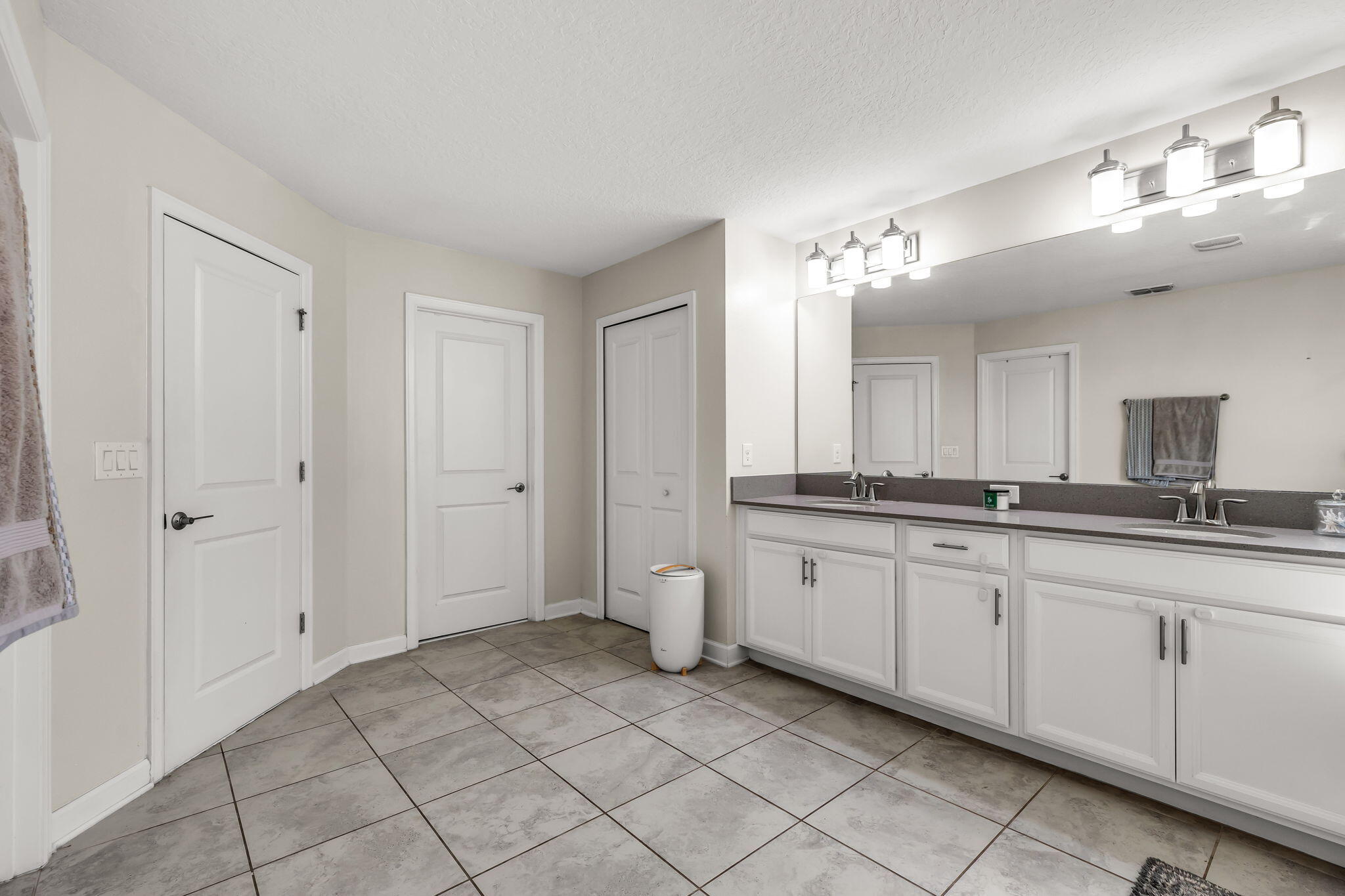 12175 Imaginary Way Property Photo 26