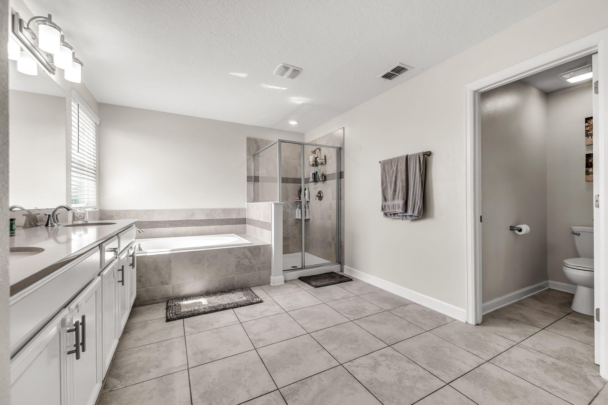 12175 Imaginary Way Property Photo 27