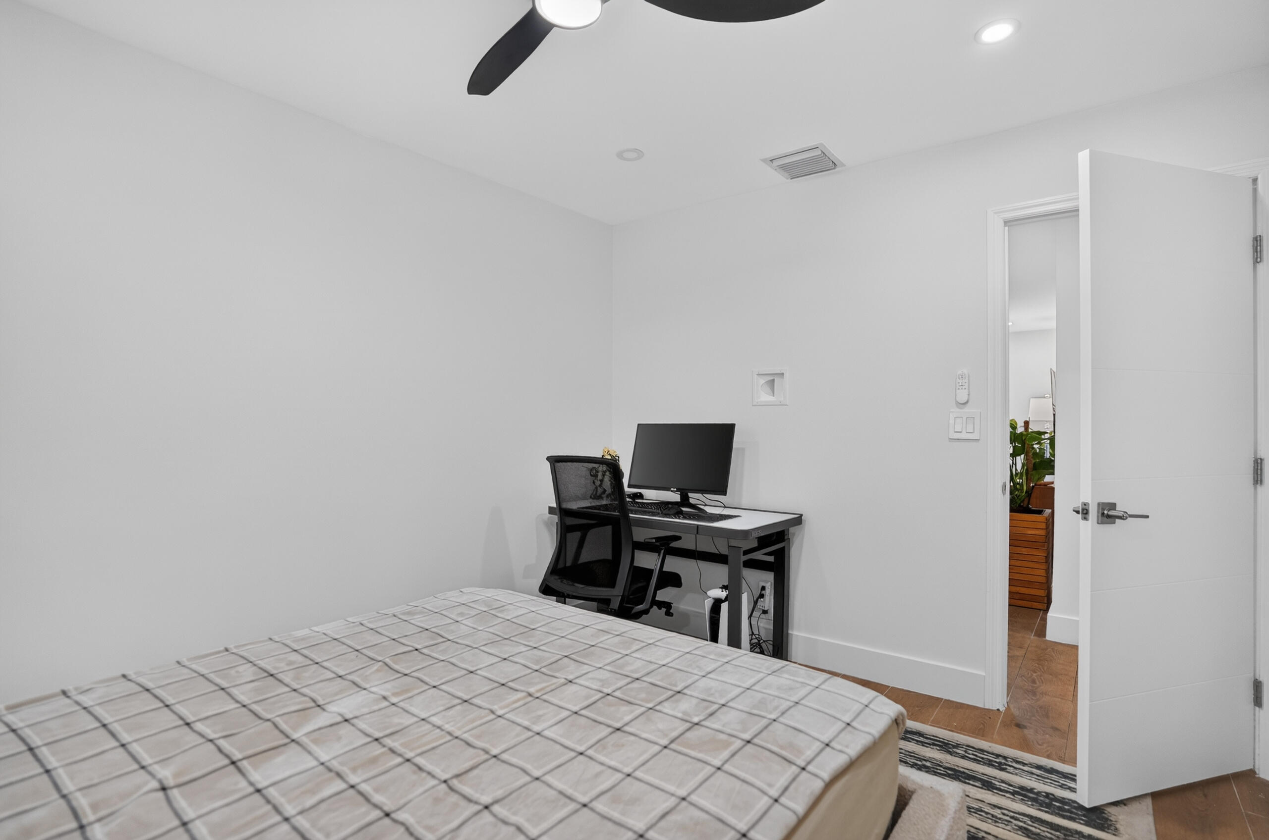 2521 Jaeger Drive Property Photo 29
