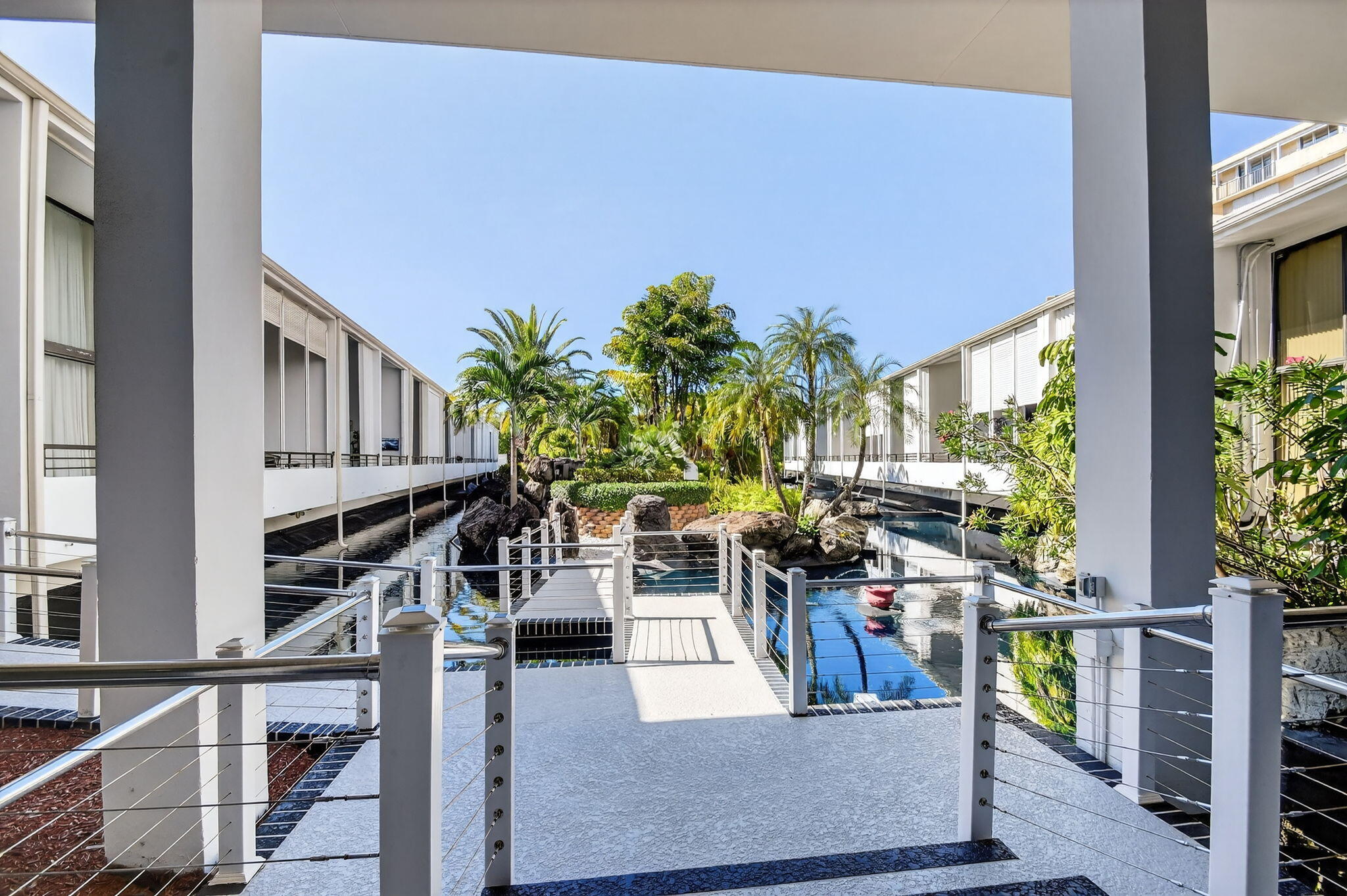 3589 S Ocean Boulevard 19 Property Photo 57