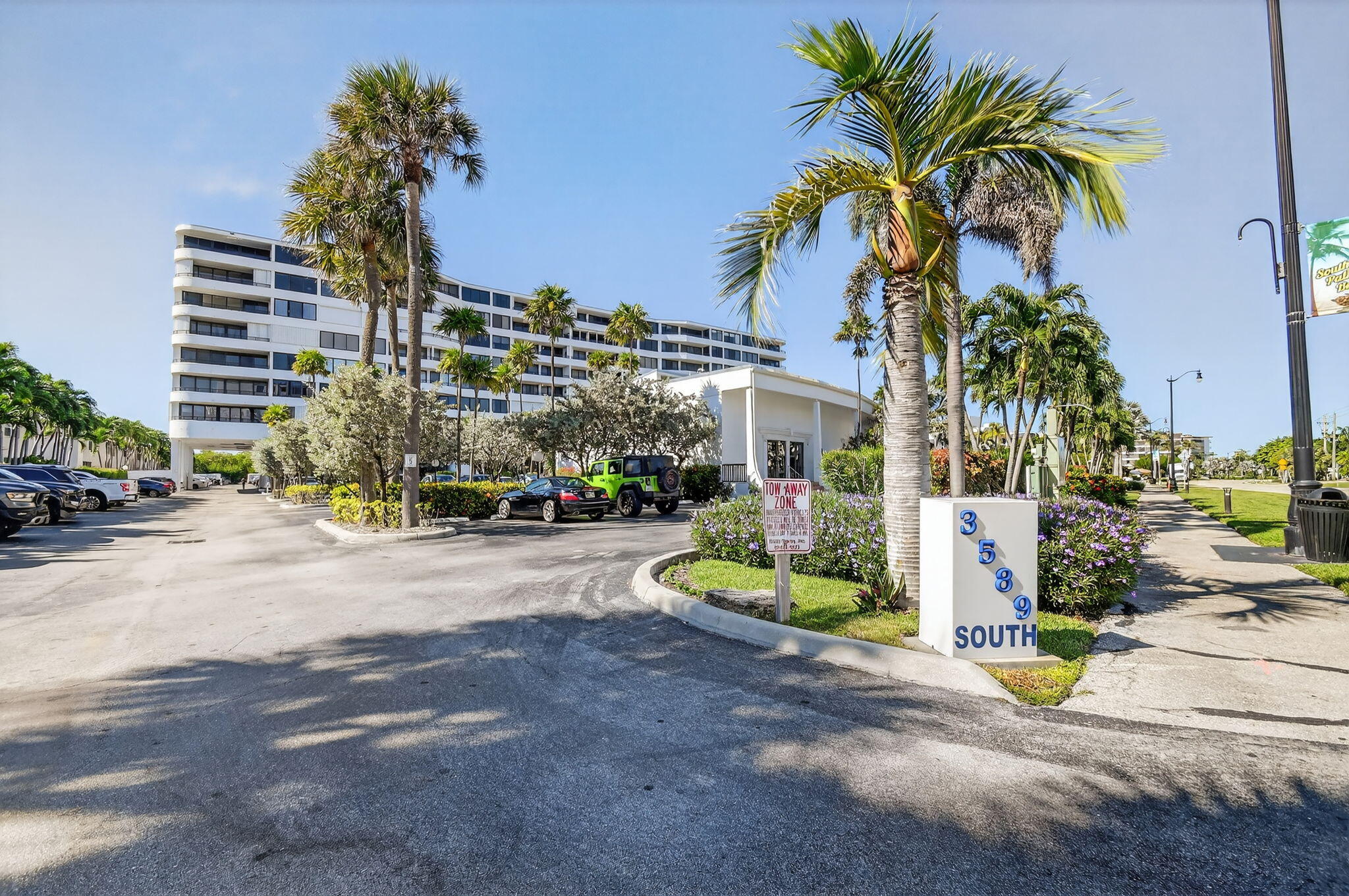 3589 S Ocean Boulevard 19 Property Photo 65