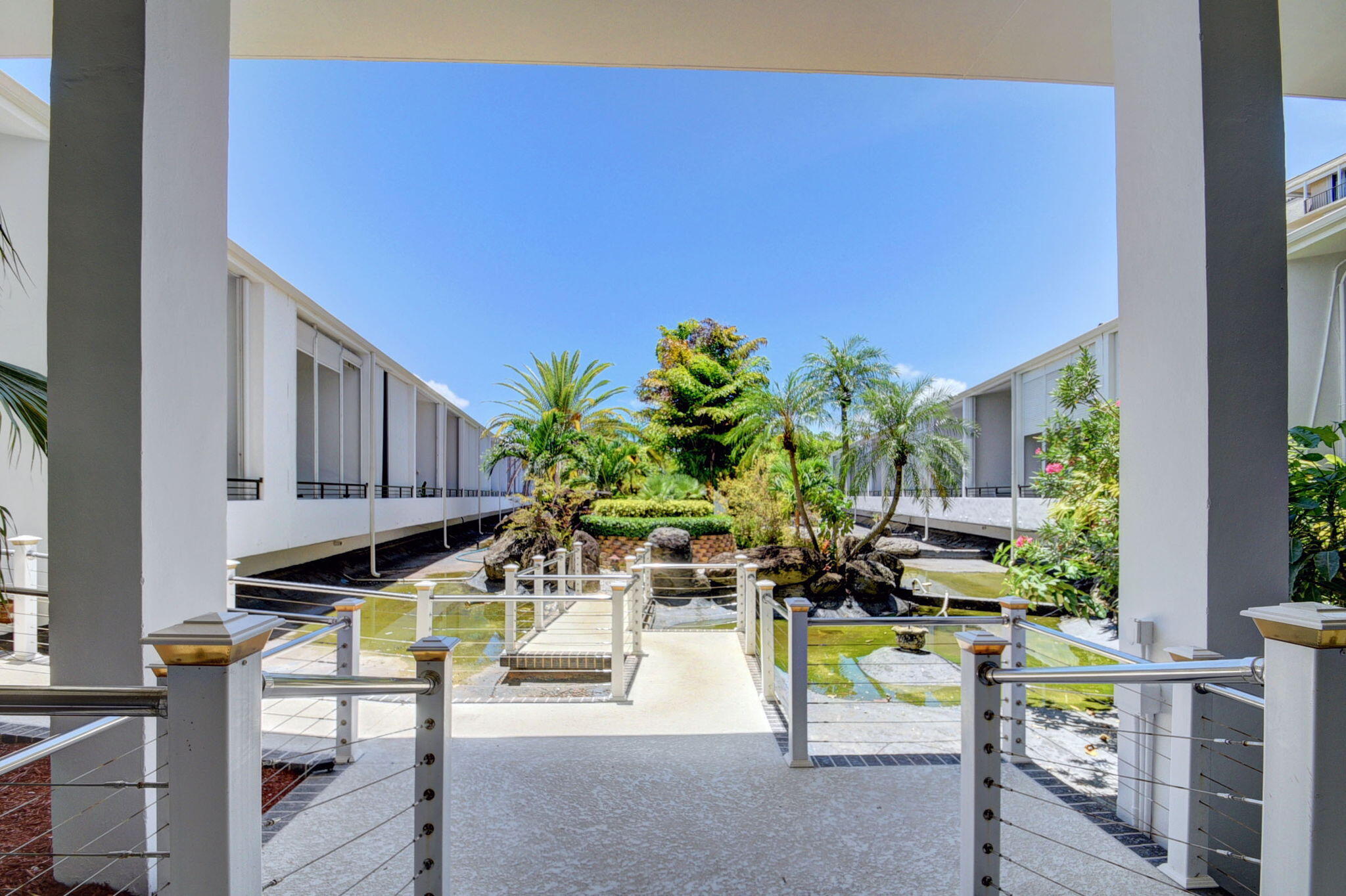 3589 S Ocean Boulevard 19 Property Photo 68