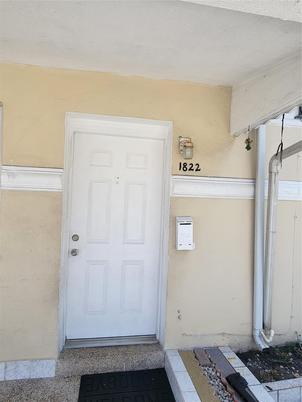 1822 Johnson Street Property Photo 3
