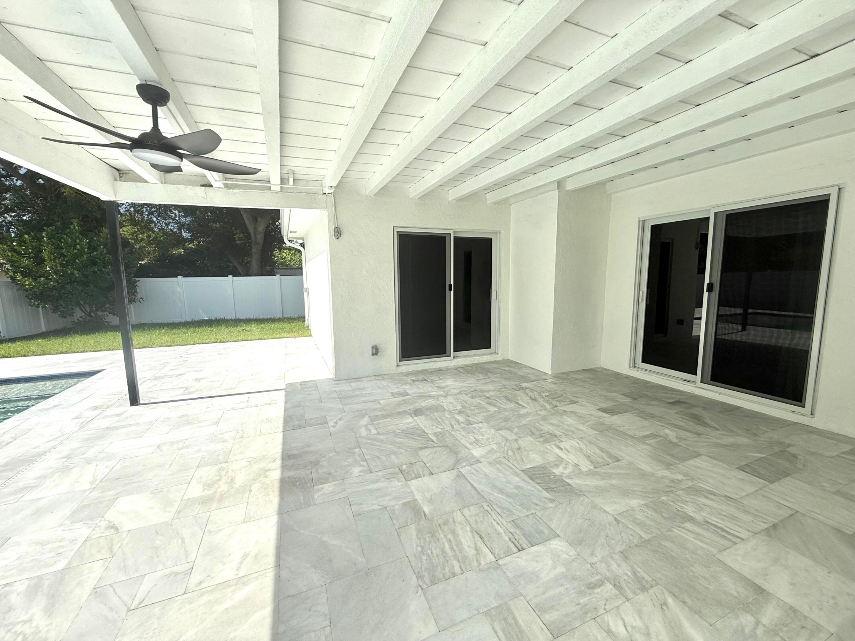 1101 Nw 5th Avenue Property Photo 6