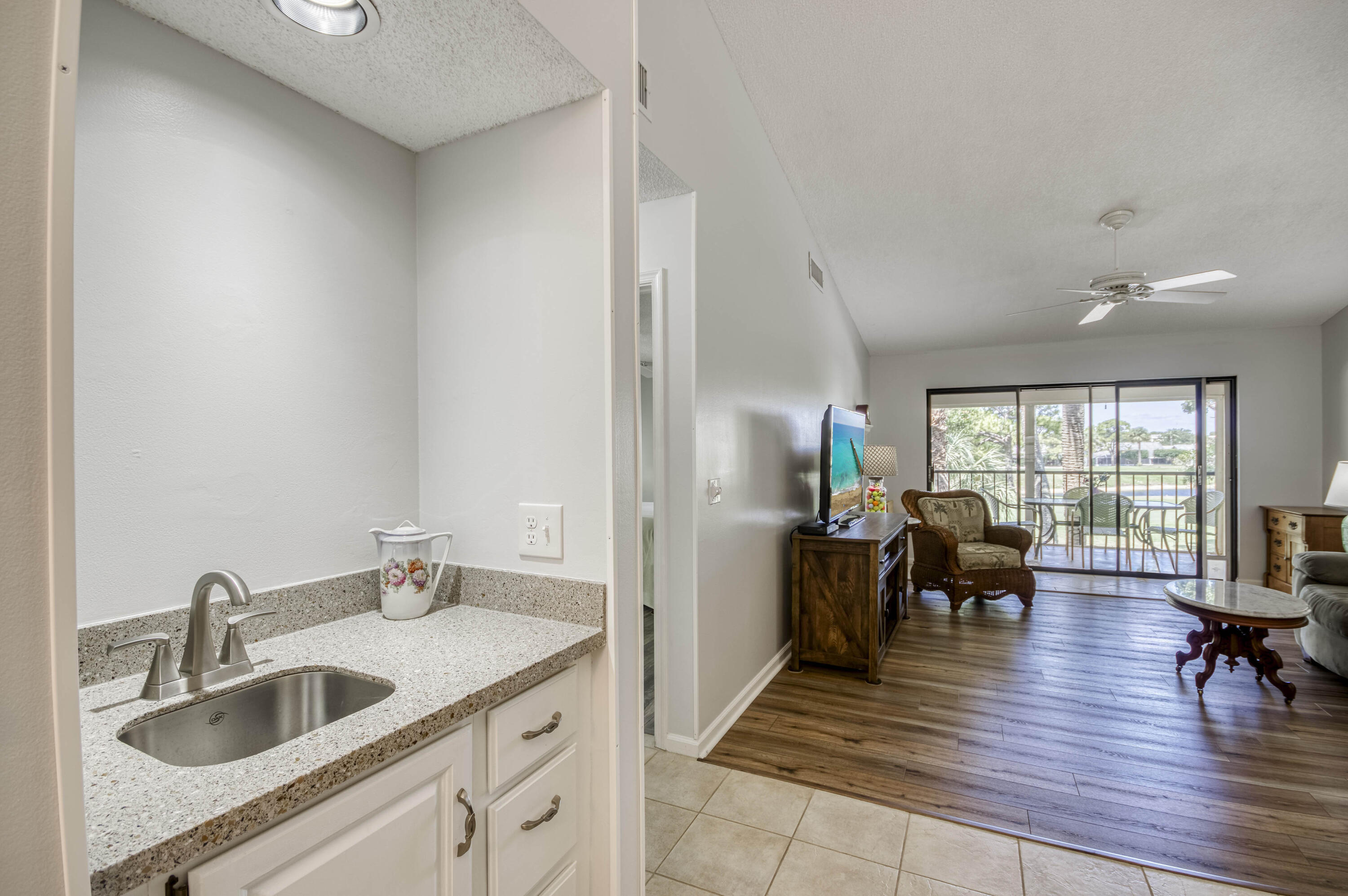 1132 Keystone Drive A Property Photo 4