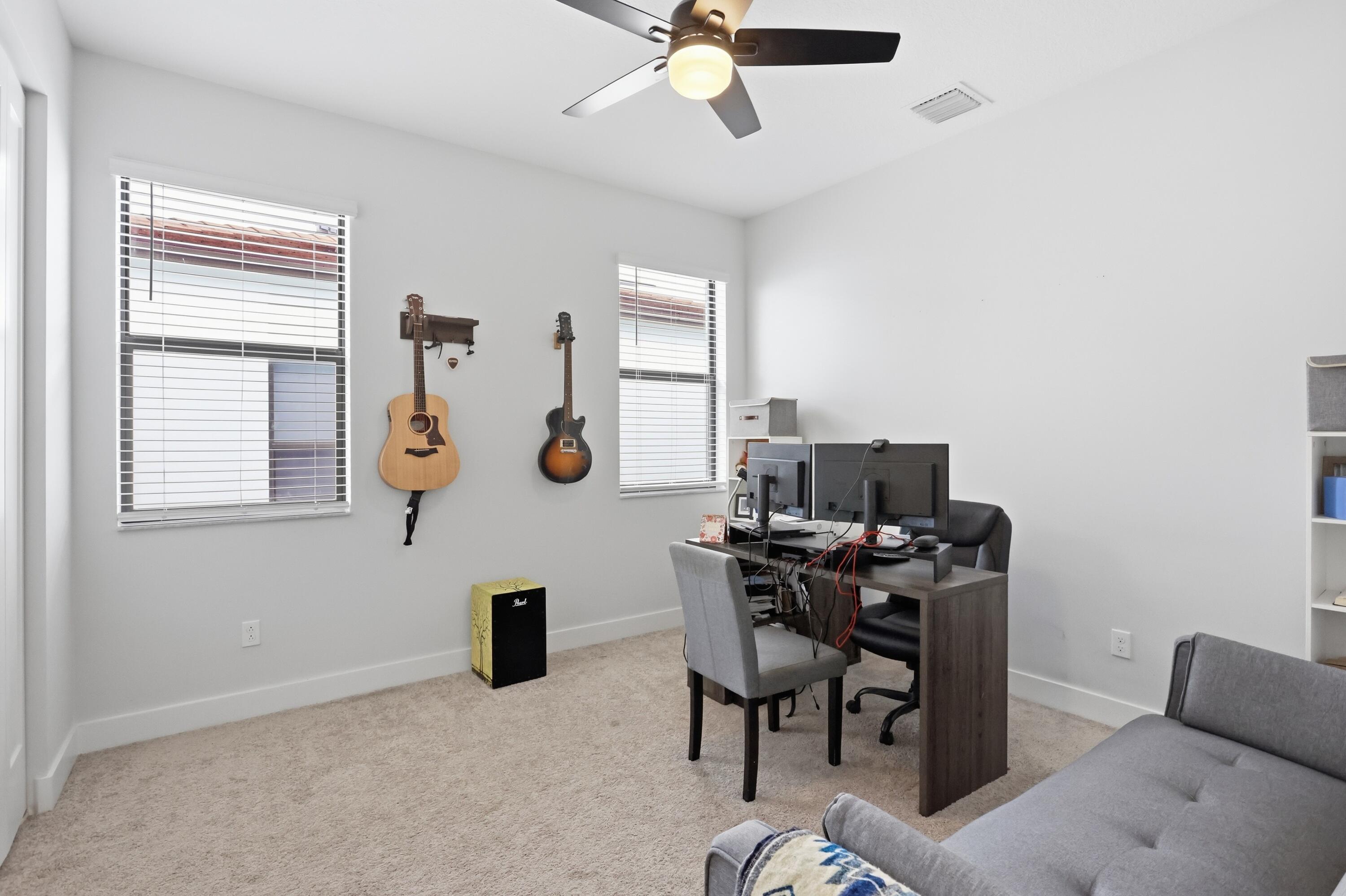 16210 Sandy Shore Drive Property Photo 29