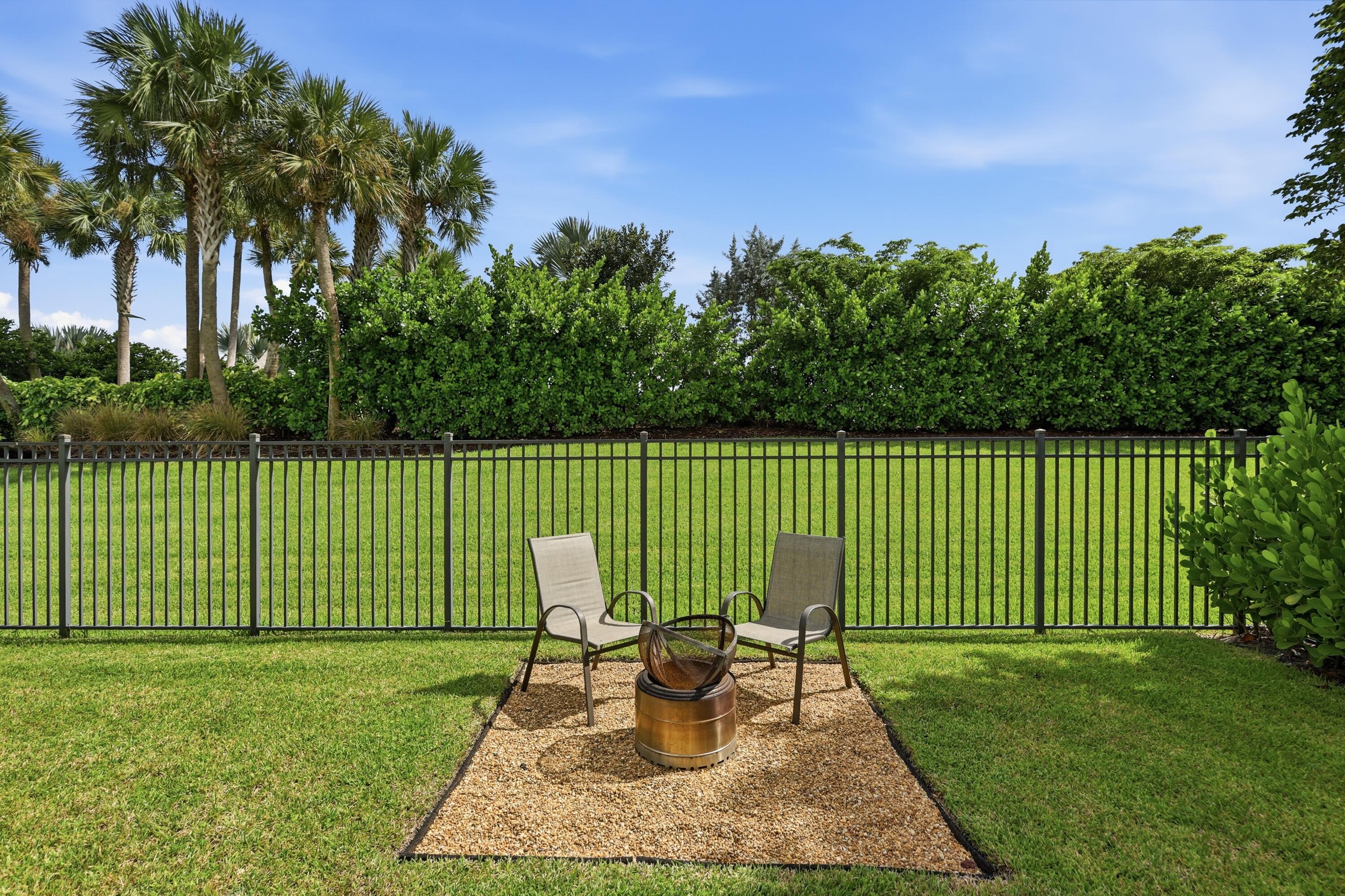 16210 Sandy Shore Drive Property Photo 41