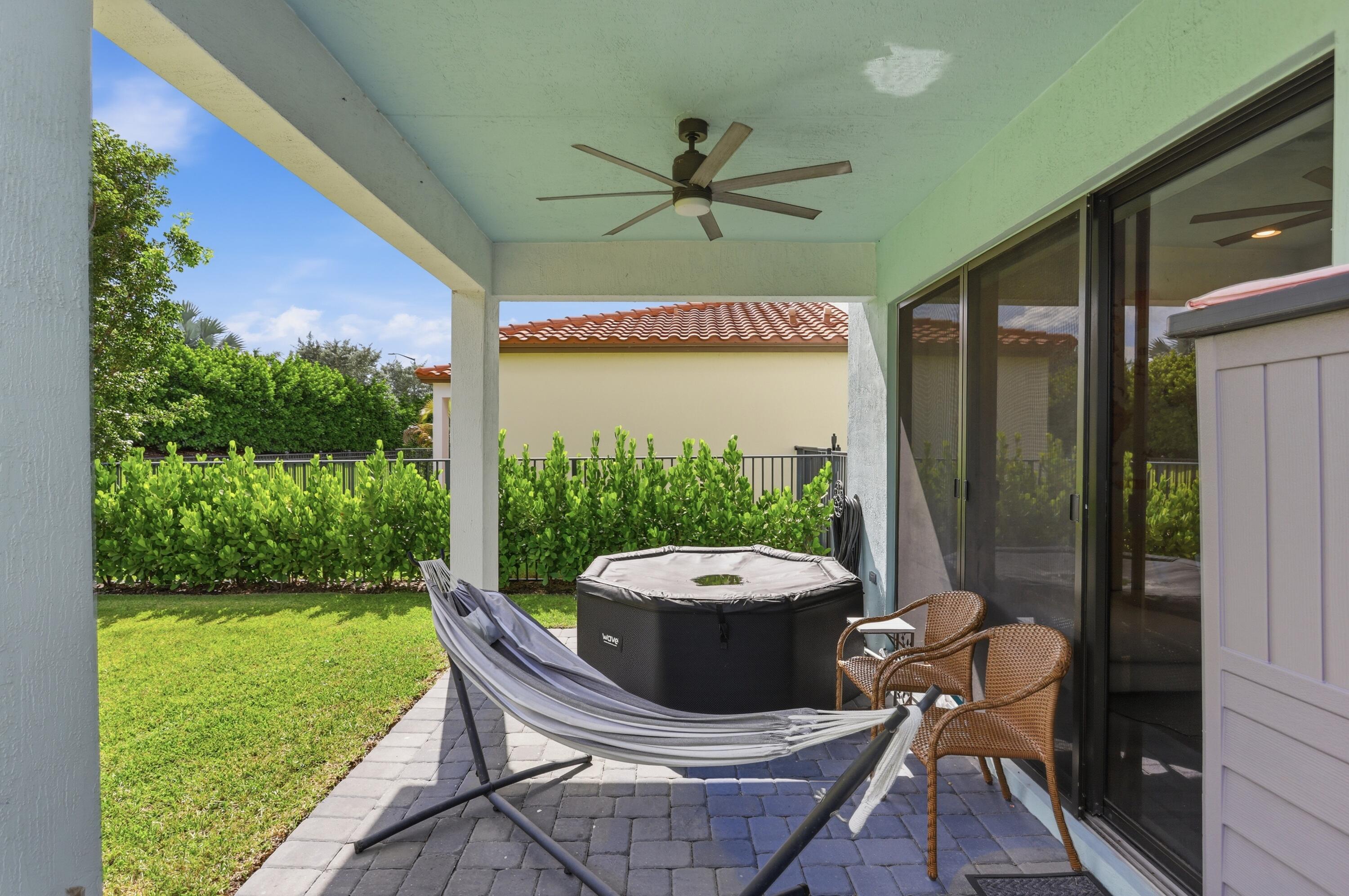 16210 Sandy Shore Drive Property Photo 45